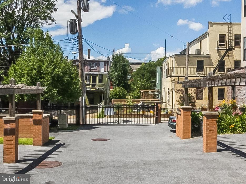 STATION NORTH ARTS DISTRICT - Residential