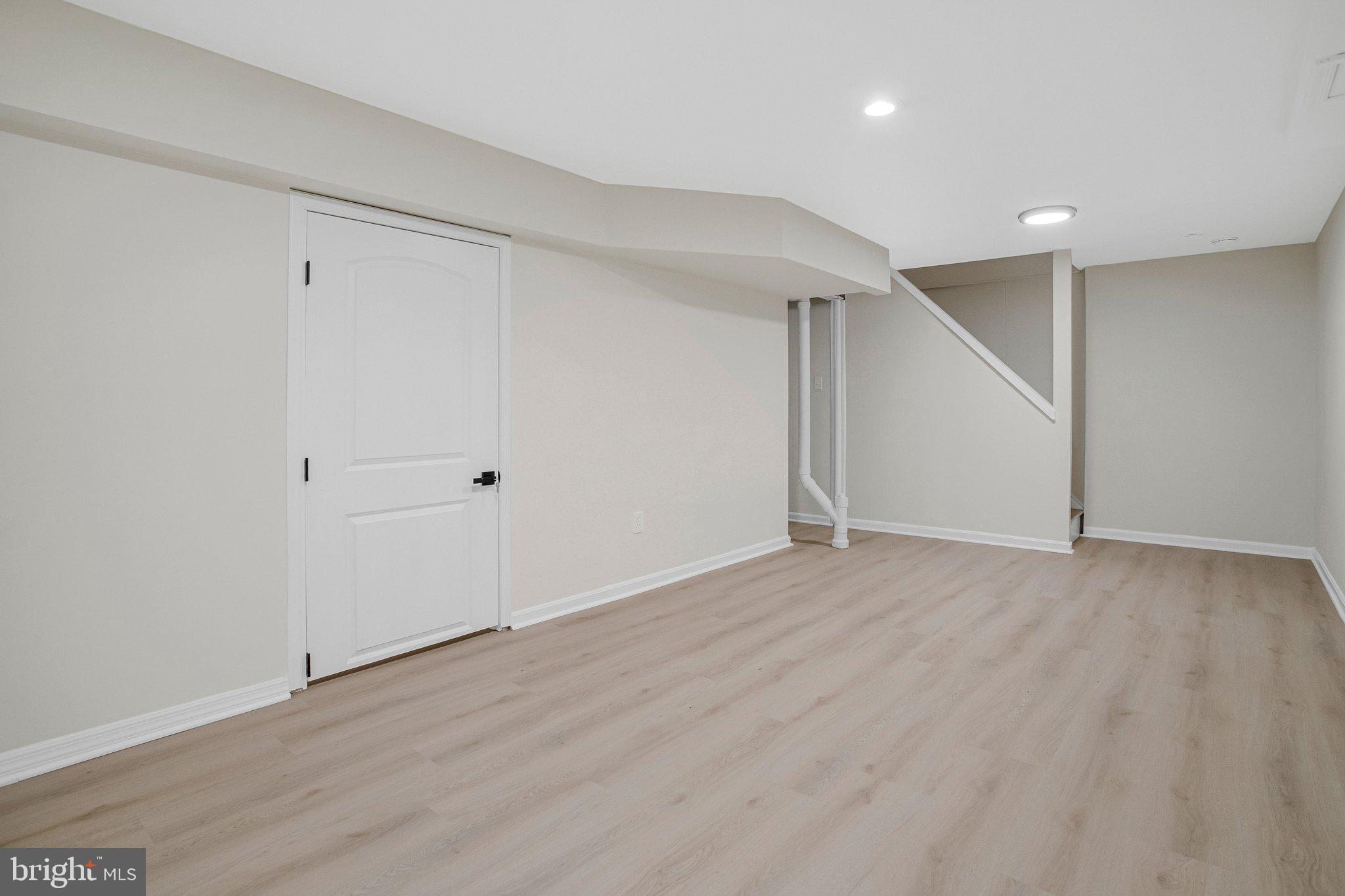 HICKORY RIDGE - Residential