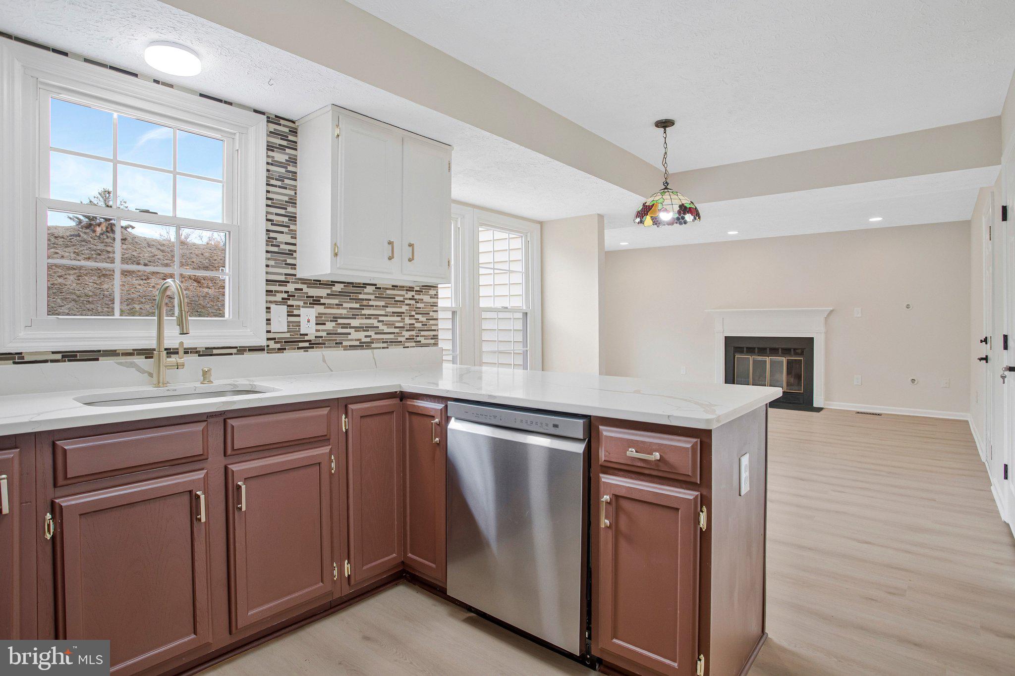 HICKORY RIDGE - Residential