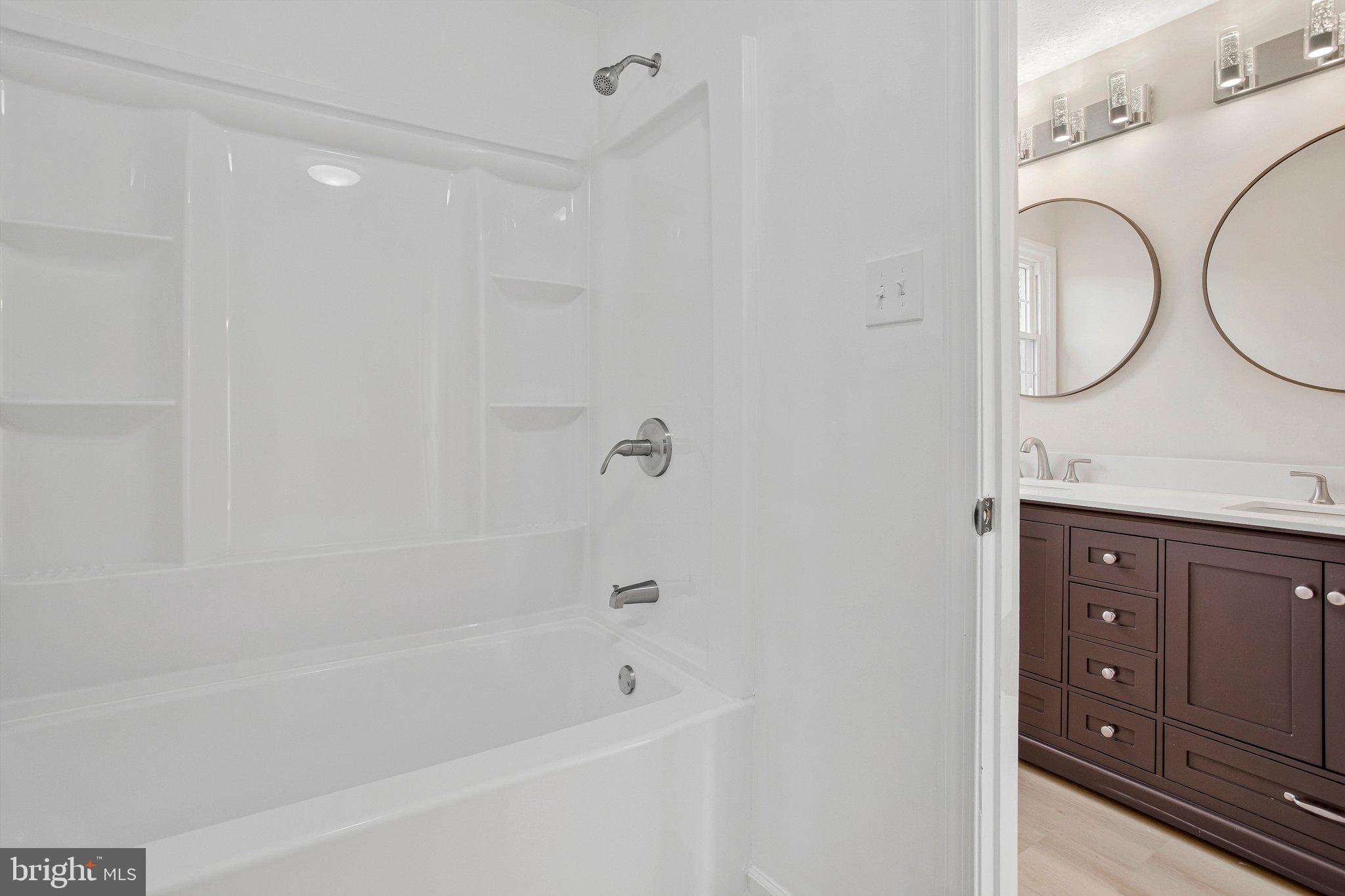 HICKORY RIDGE - Residential