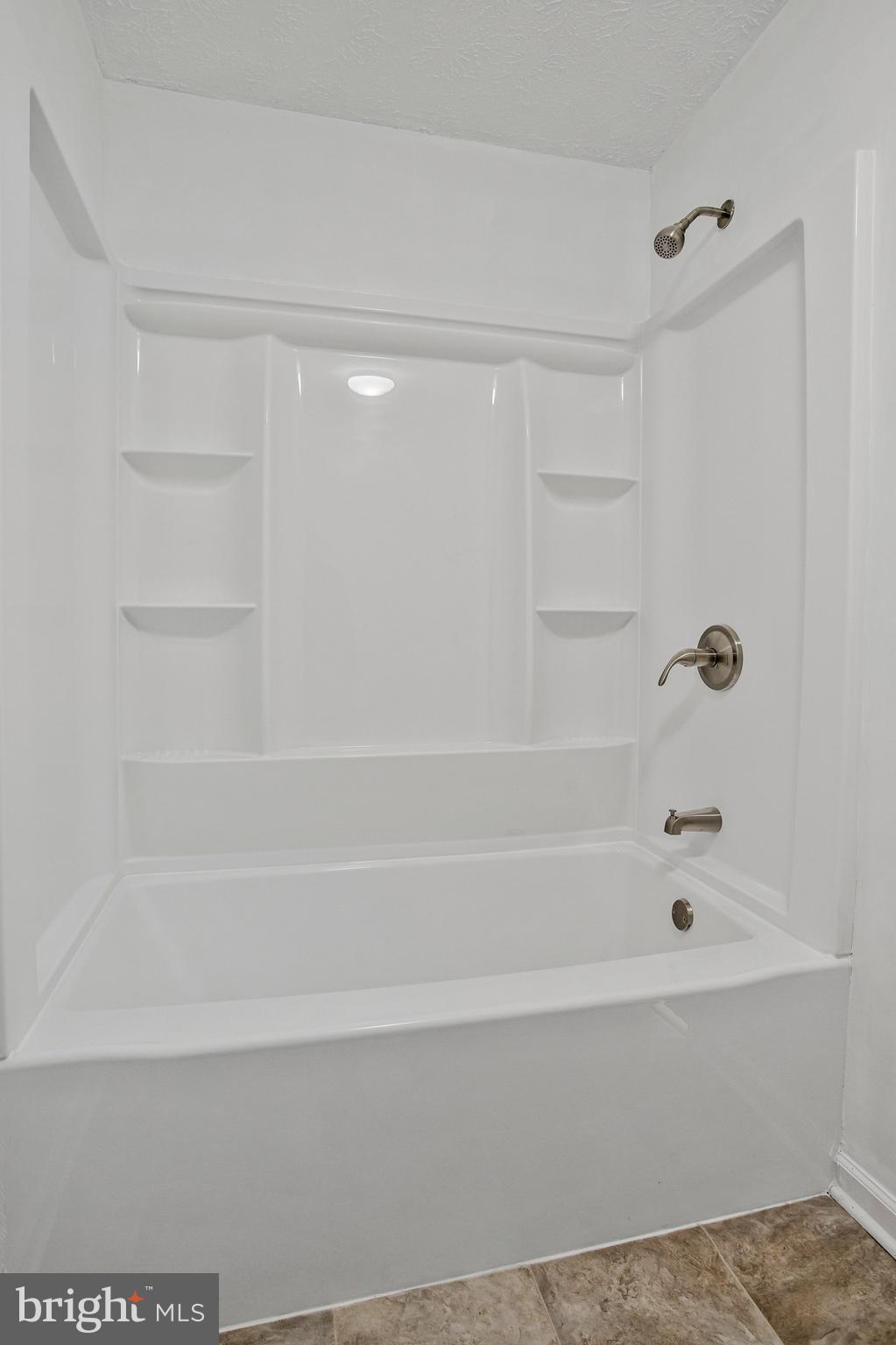 HICKORY RIDGE - Residential