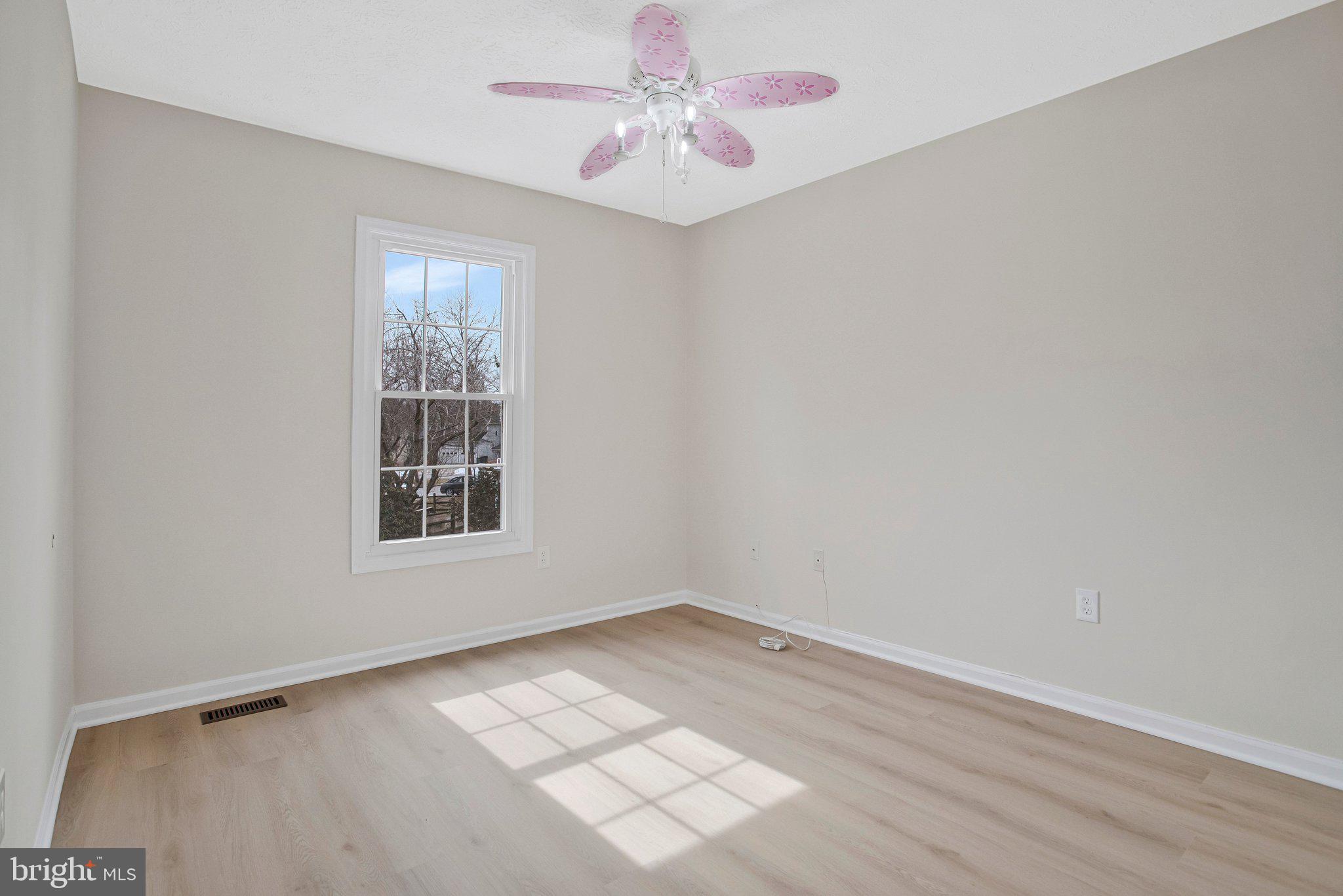 HICKORY RIDGE - Residential