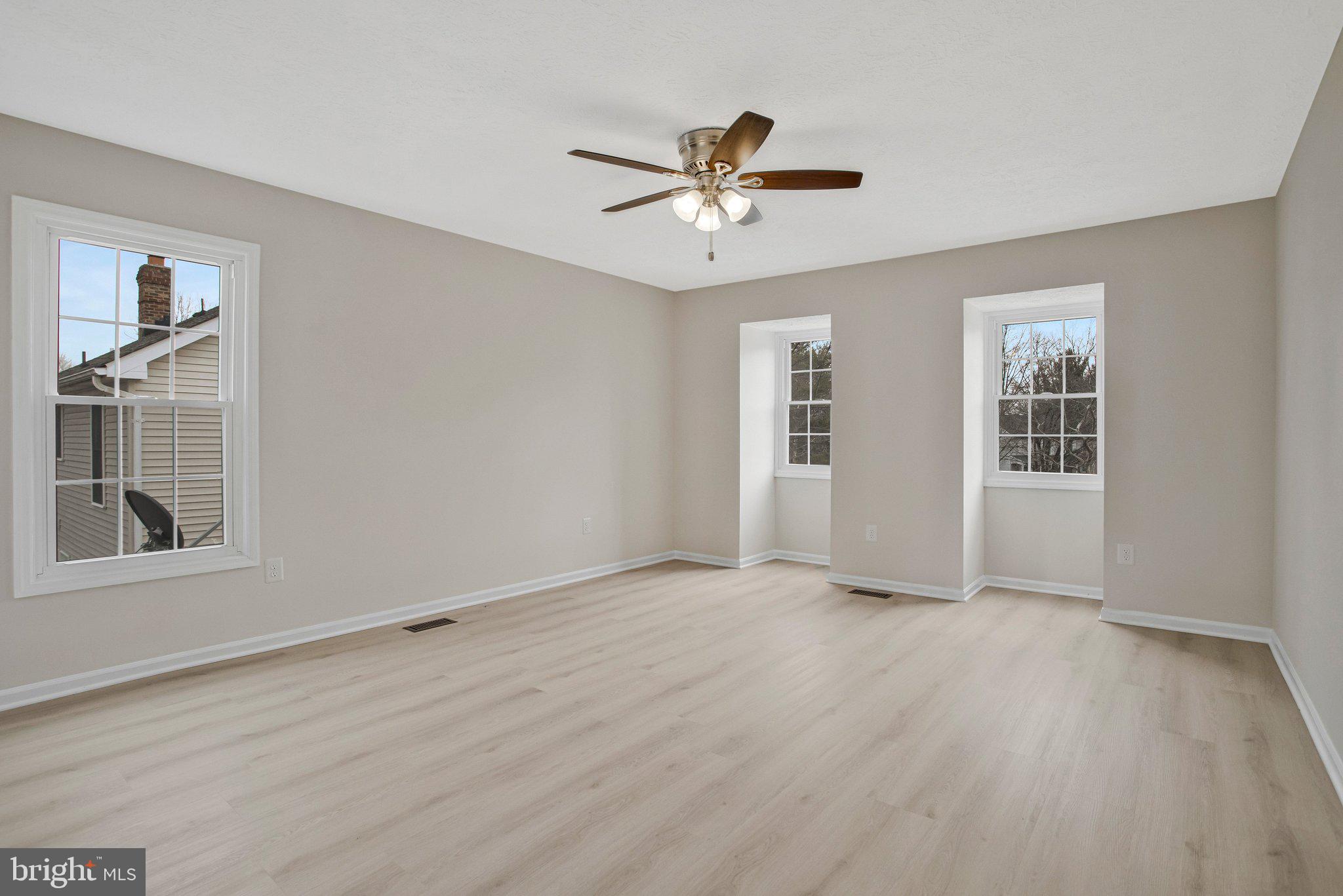 HICKORY RIDGE - Residential