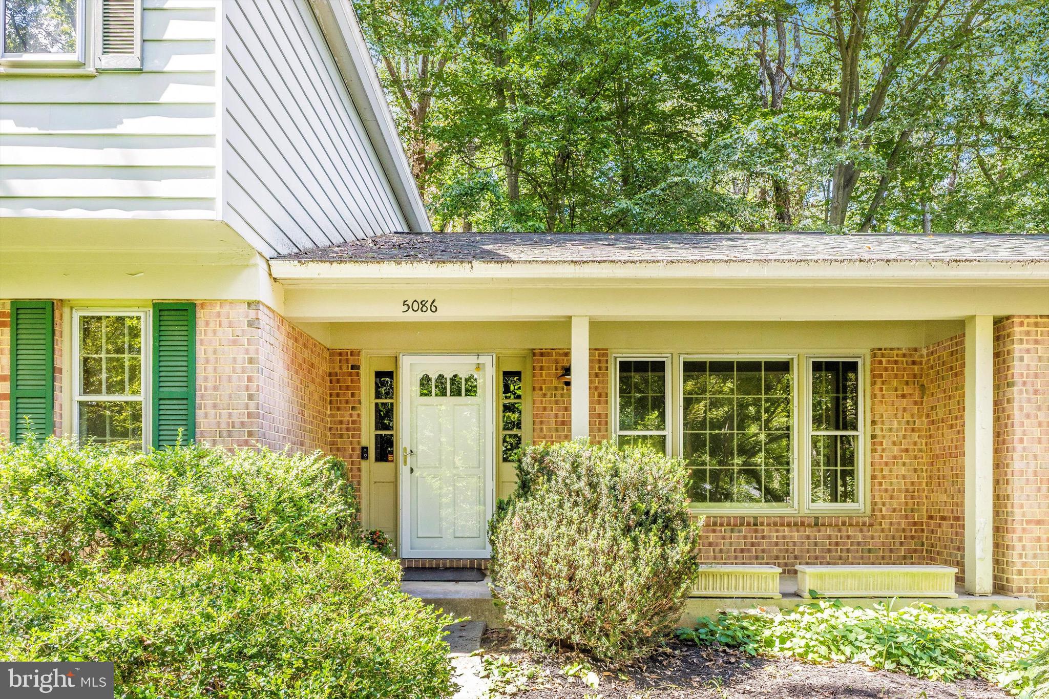 BEAVERBROOK - Residential Lease