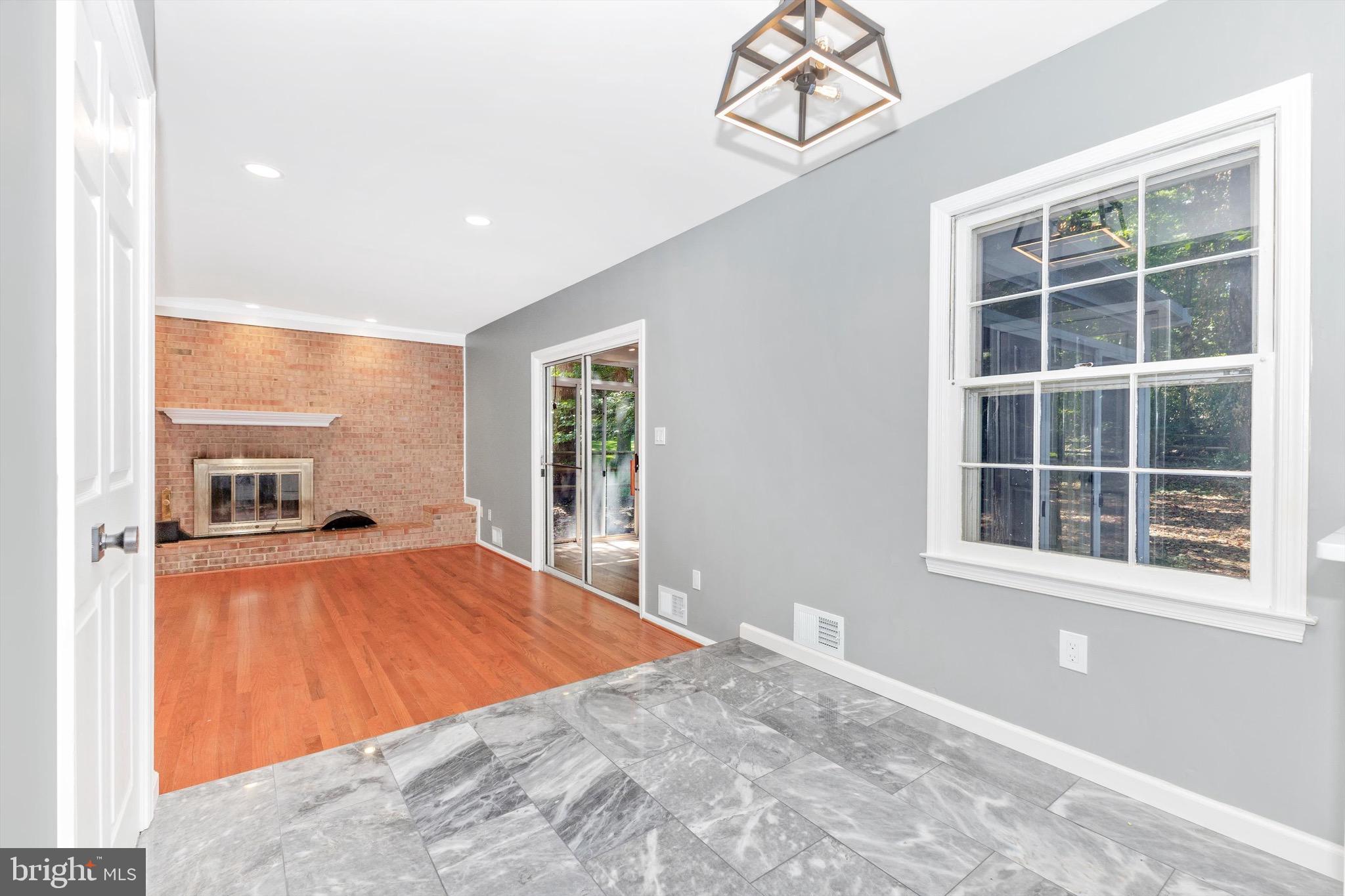 BEAVERBROOK - Residential Lease