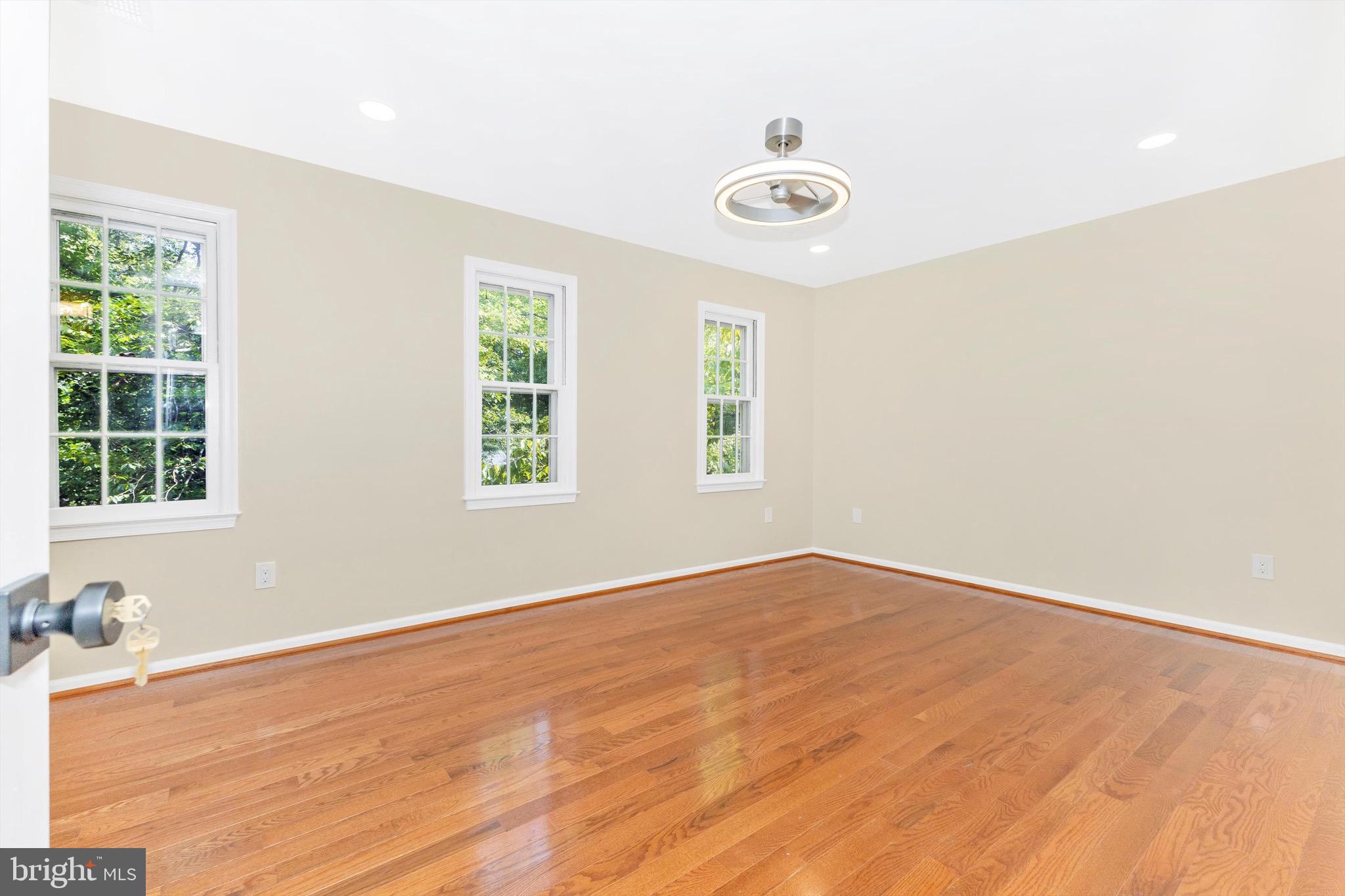 BEAVERBROOK - Residential Lease