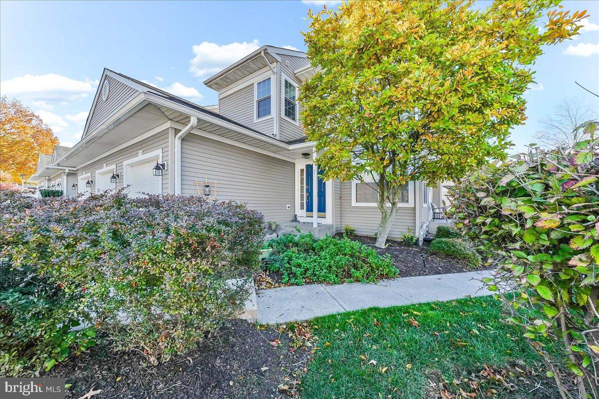 CHARLESTOWN HUNT - Residential