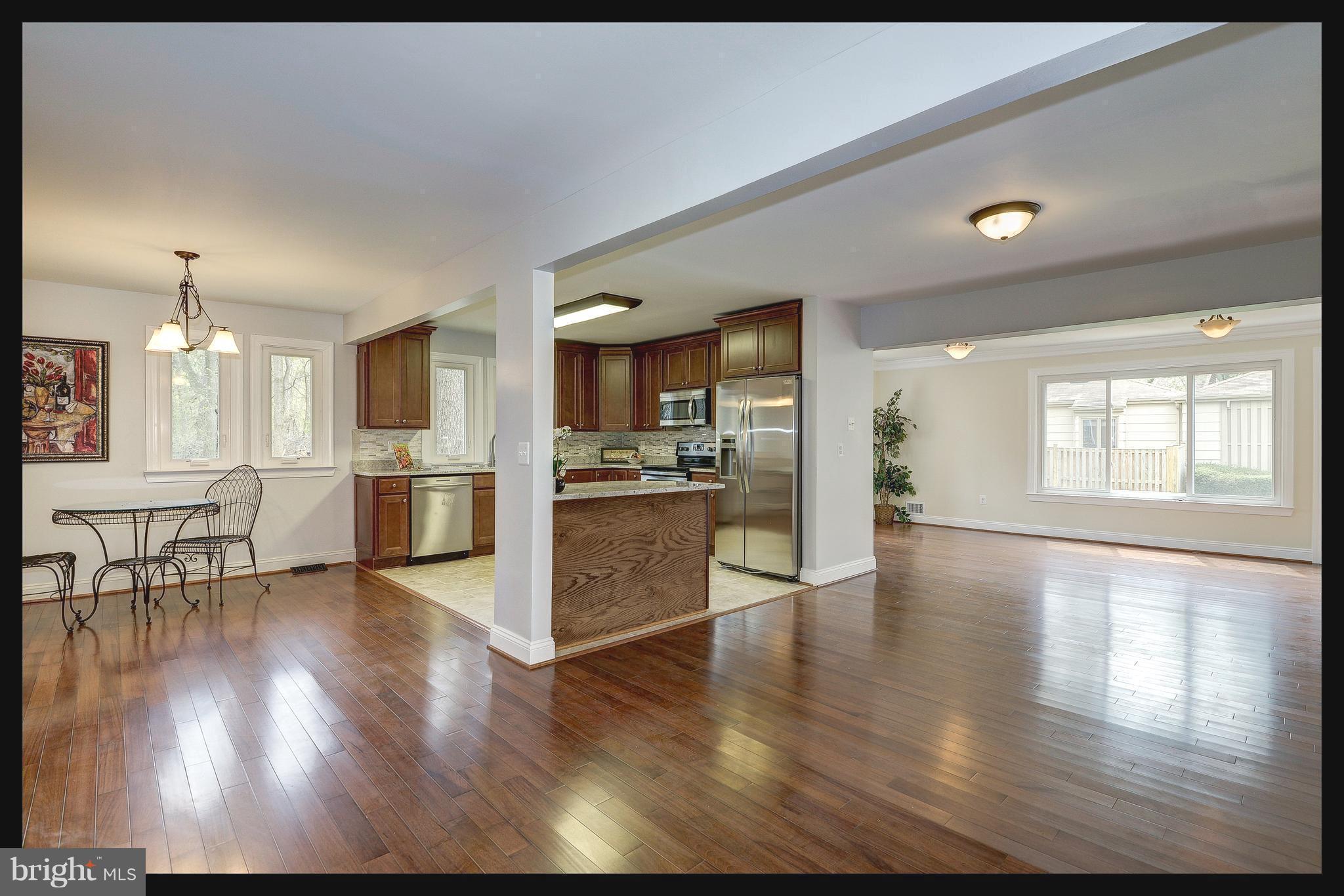 RESTON - Residential