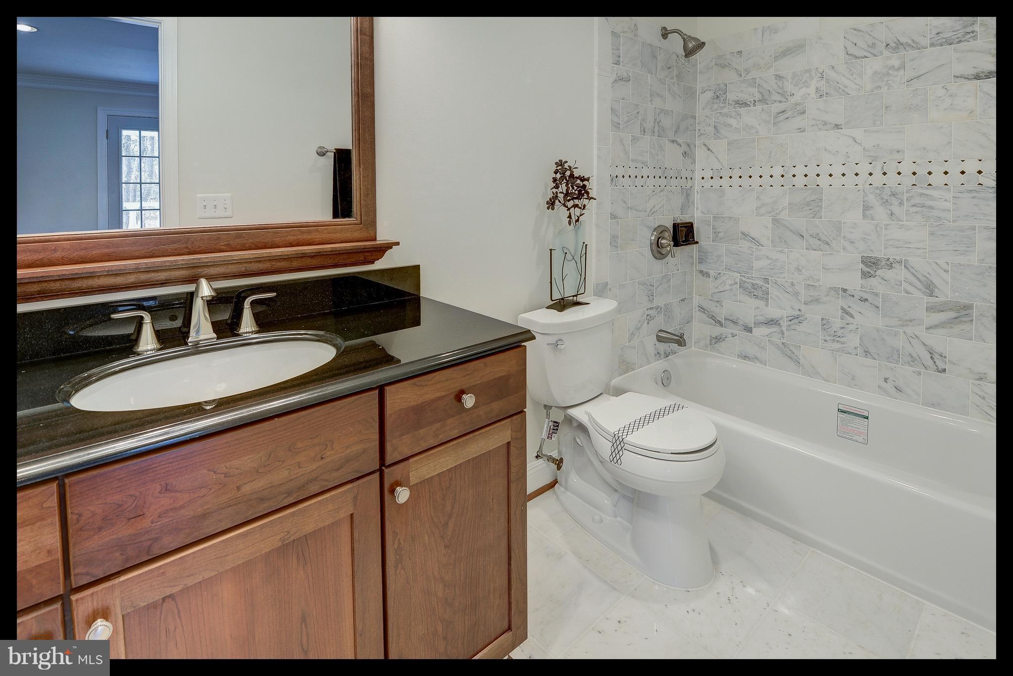 RESTON - Residential