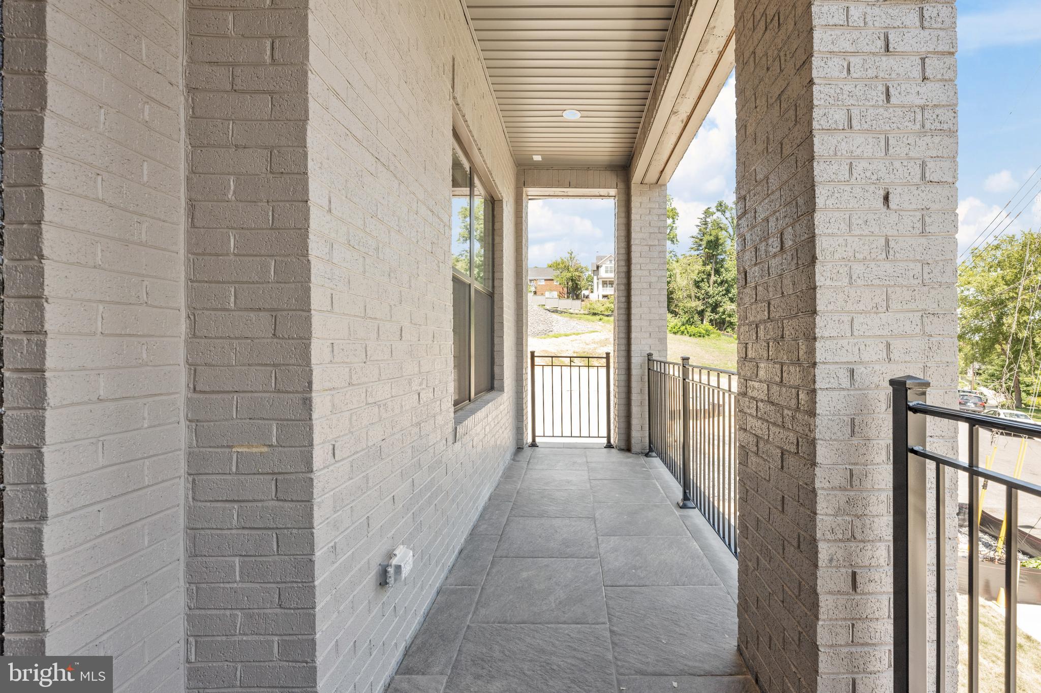 THE GROVE AT DOMINION HILLS - Residential