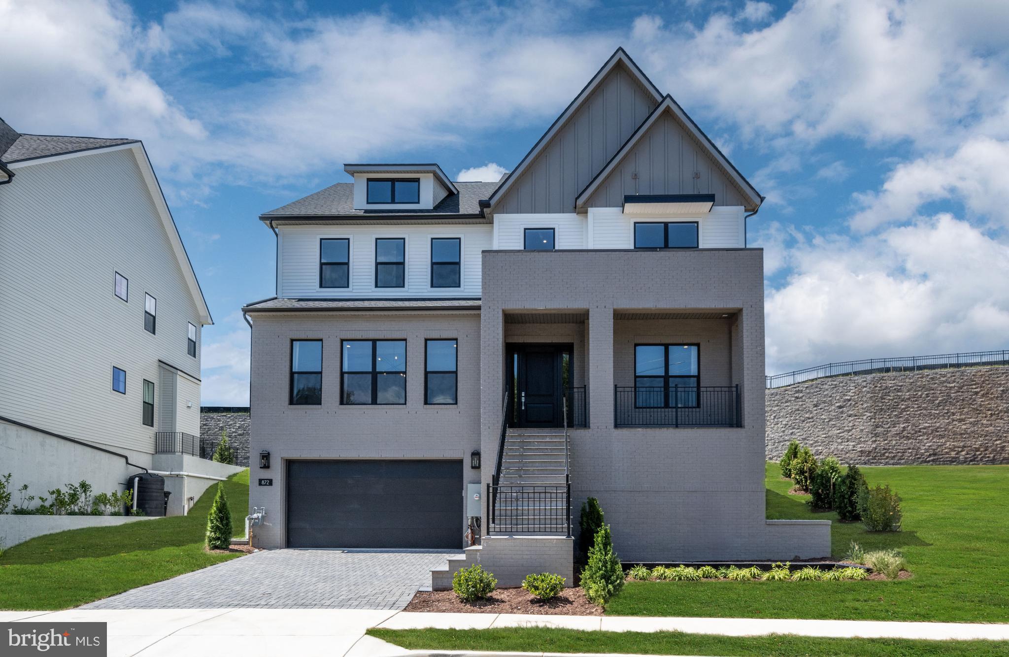 THE GROVE AT DOMINION HILLS - Residential