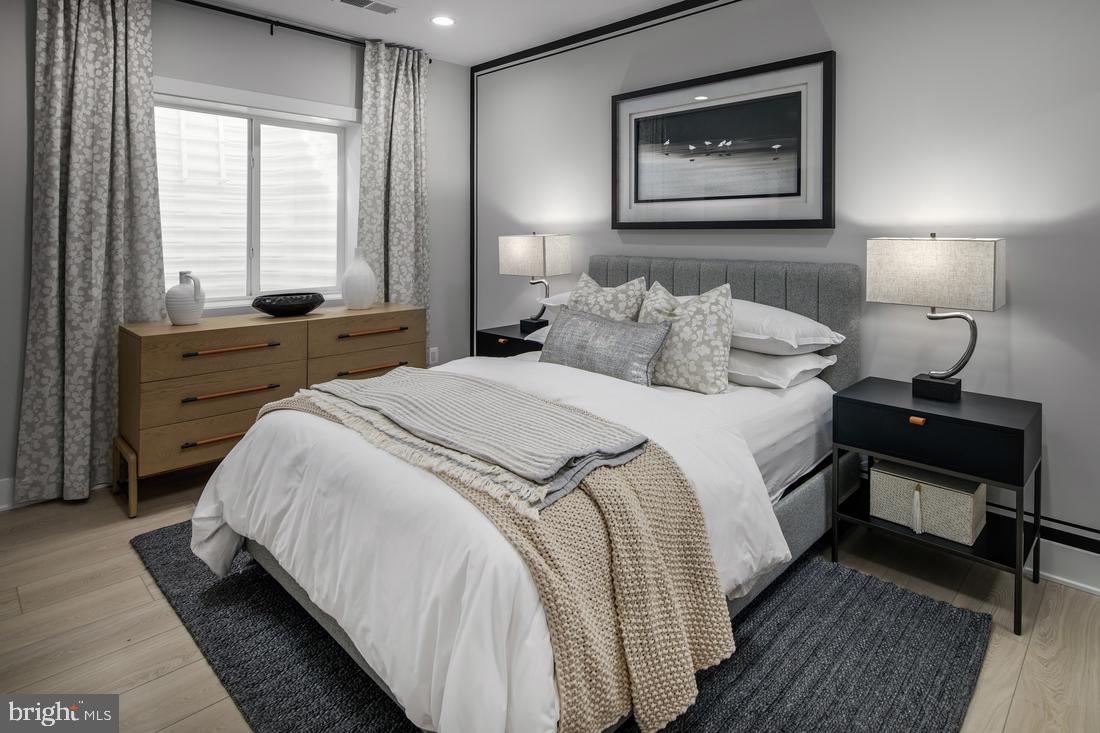 THE GROVE AT DOMINION HILLS - Residential