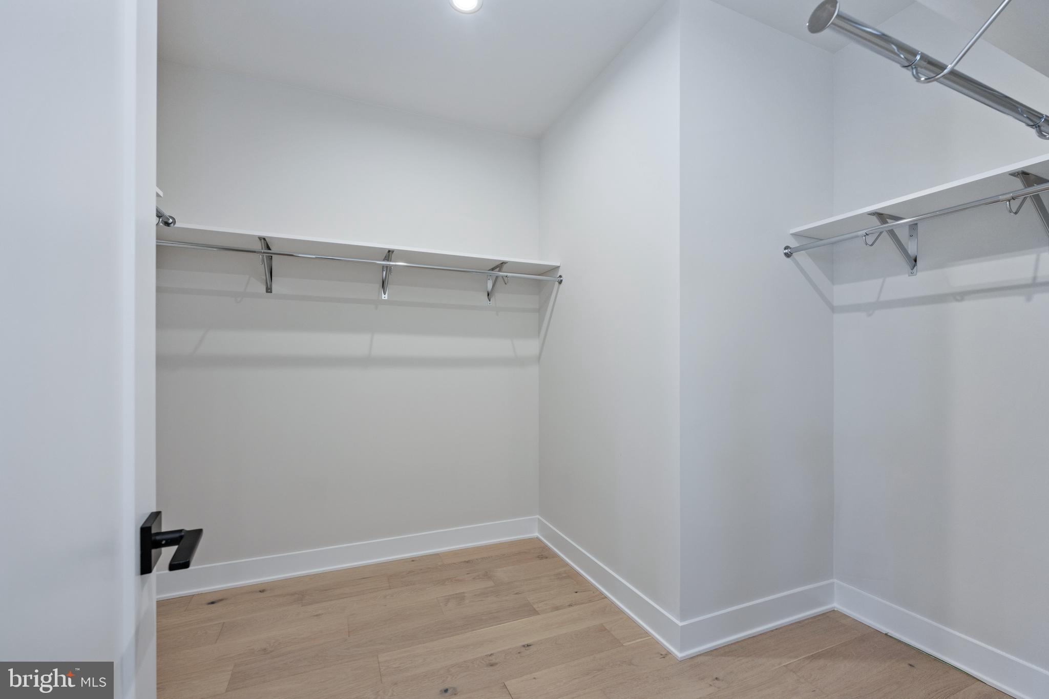 THE GROVE AT DOMINION HILLS - Residential