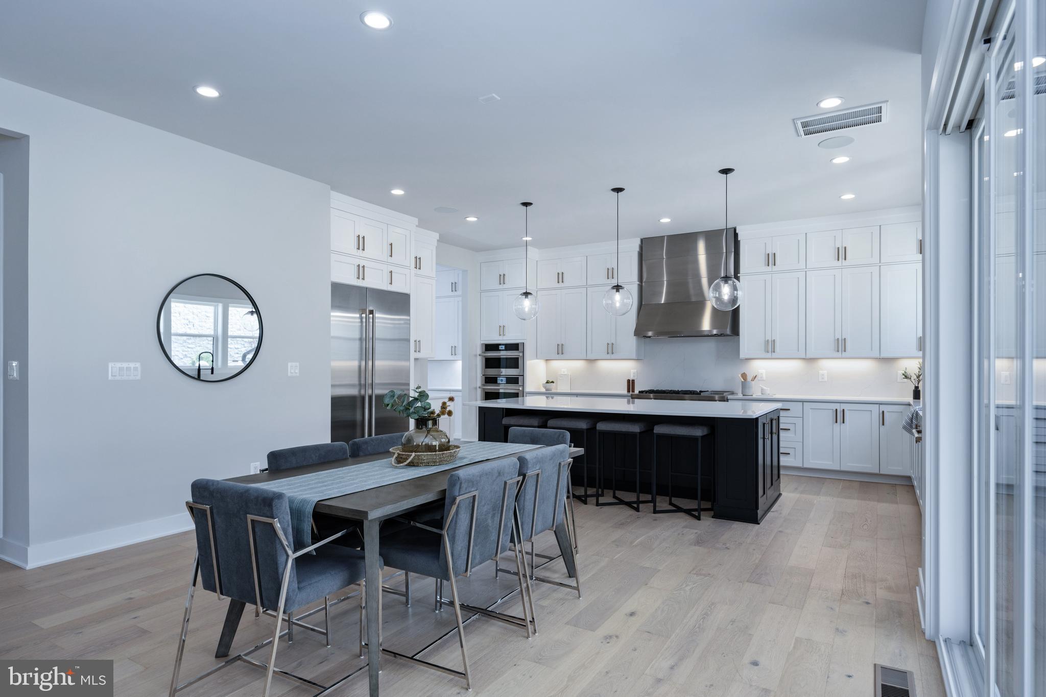 THE GROVE AT DOMINION HILLS - Residential