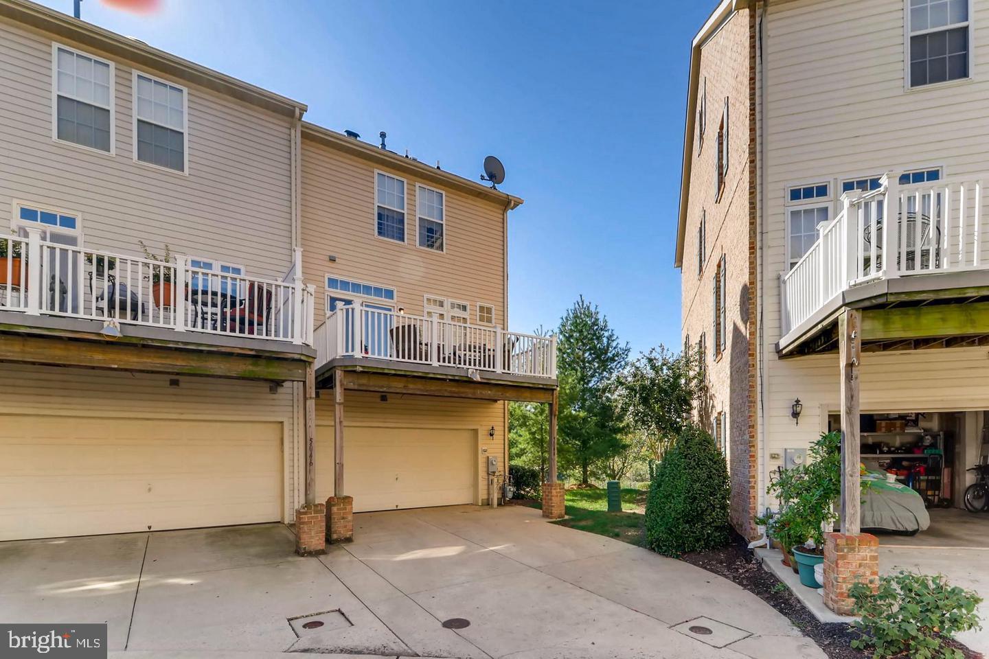 HONEYGO VILLAGE - Residential Lease