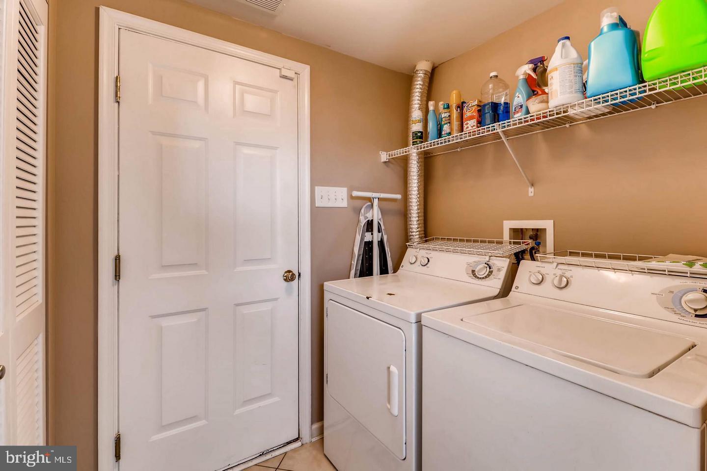 HONEYGO VILLAGE - Residential Lease