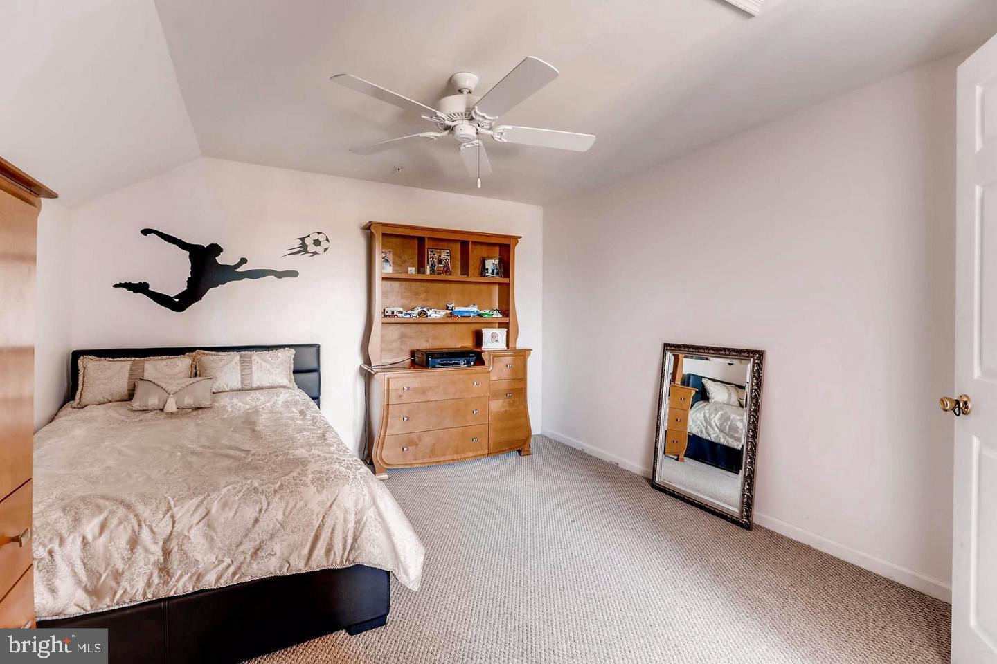 HONEYGO VILLAGE - Residential Lease