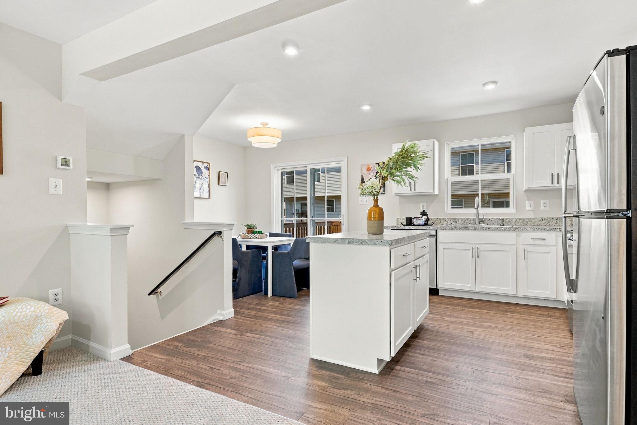 287 SAGE CIRCLE