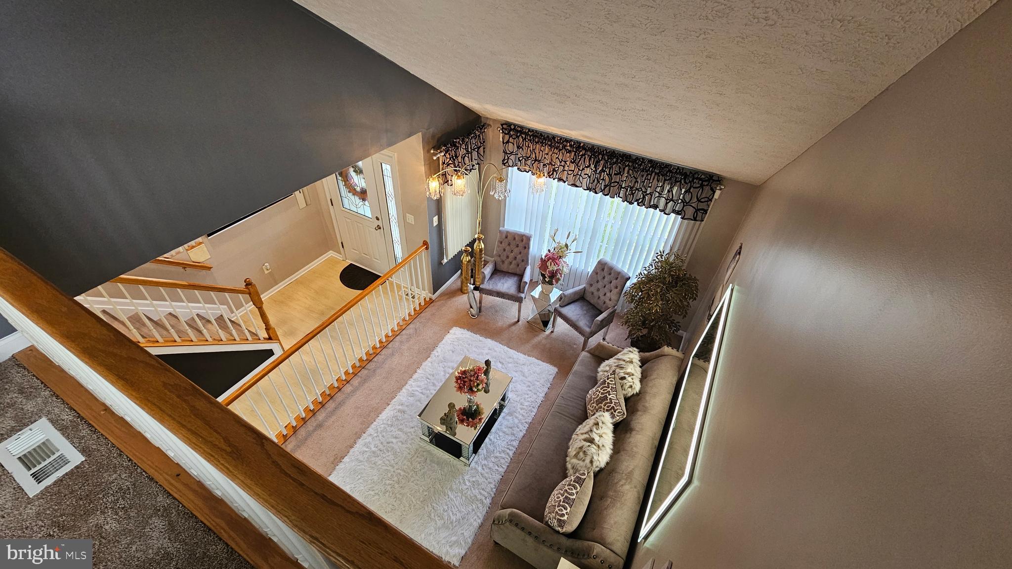 WOODLAND RUN - Residential