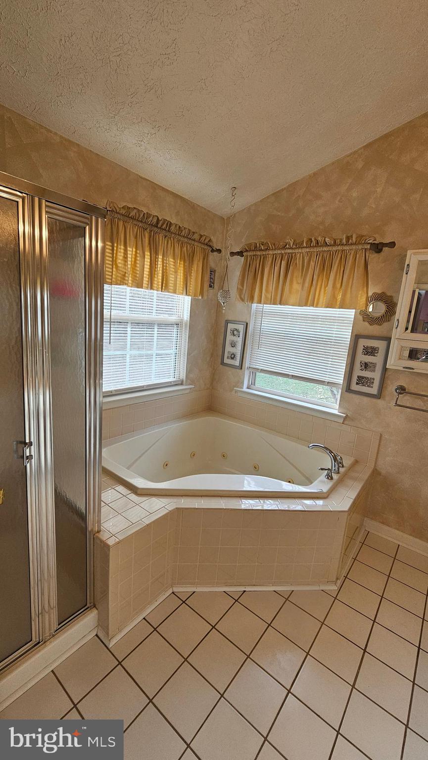 WOODLAND RUN - Residential