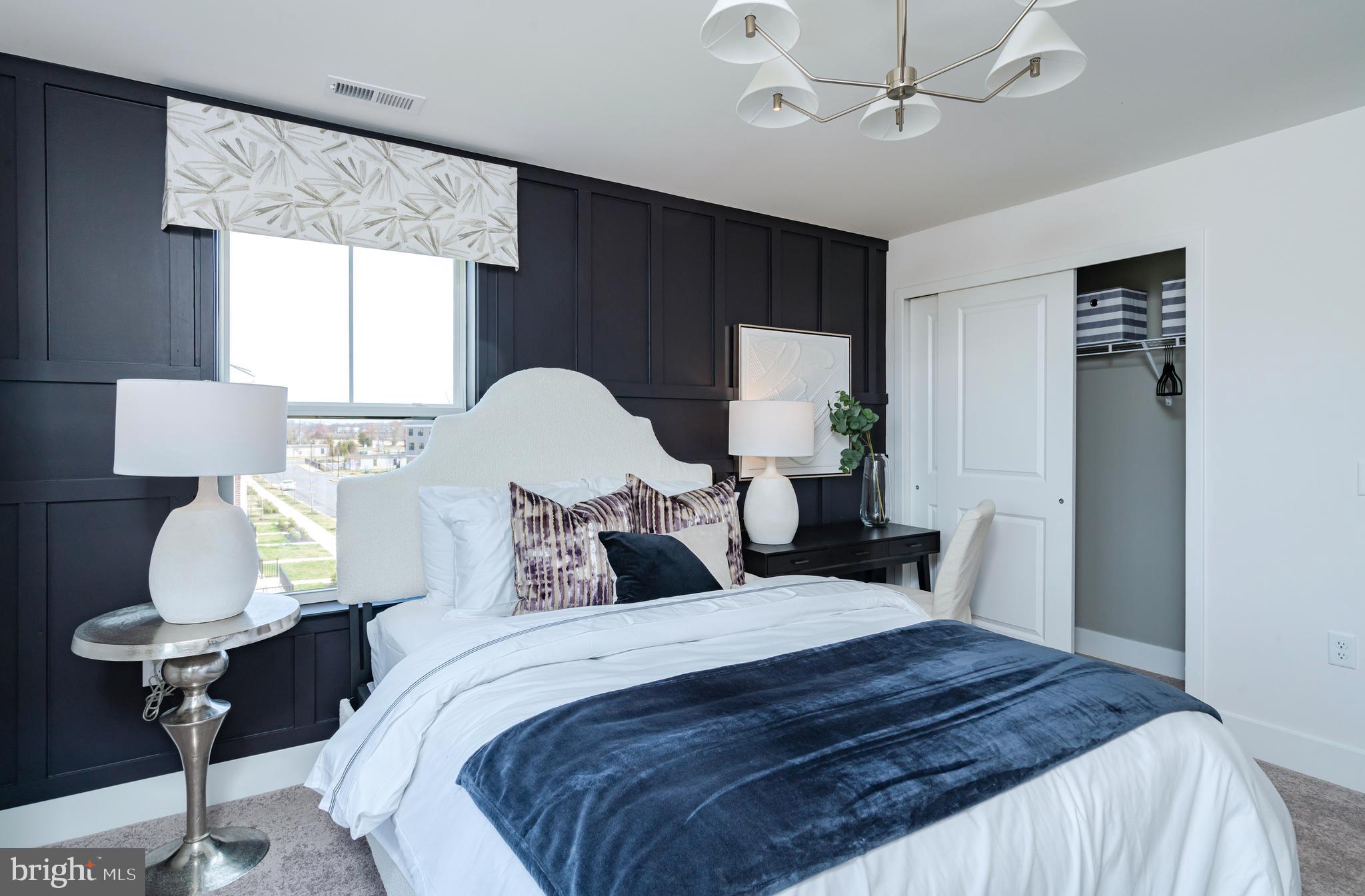 COLLECTION AT HOPEWELL - Residential