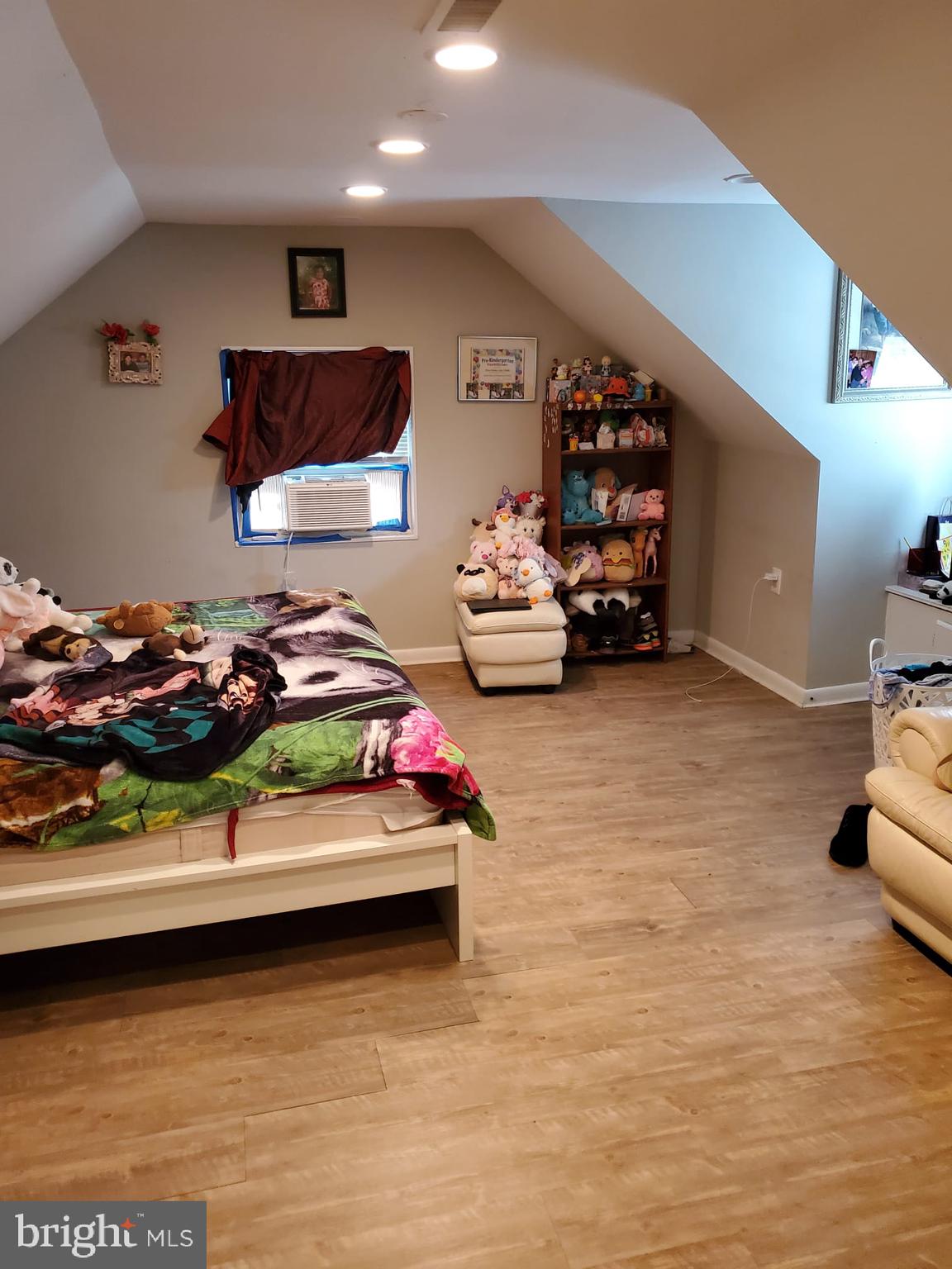 SOUTH CHEVERLY FOREST - Residential