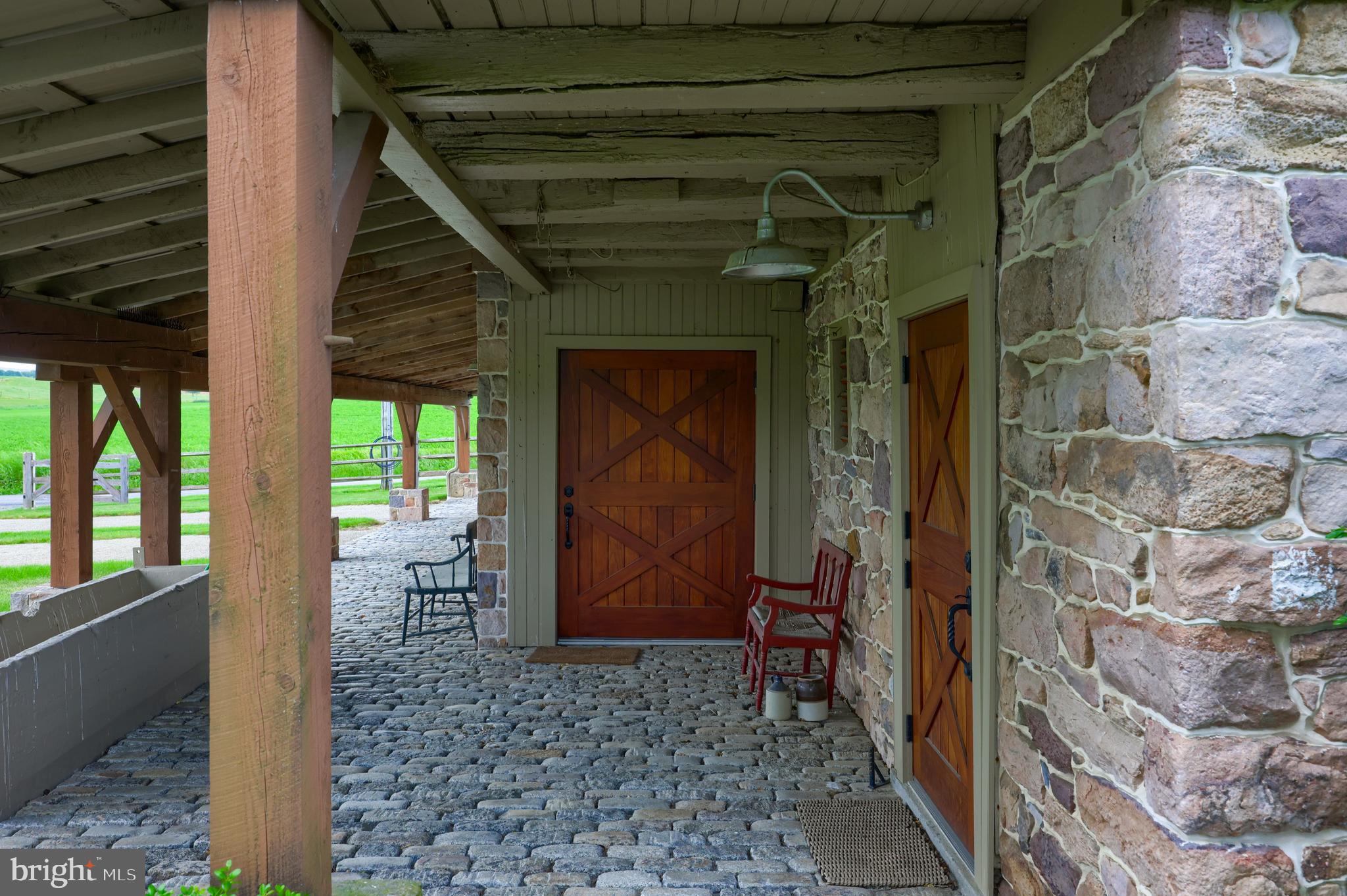 CAERNARVON TWP - Residential