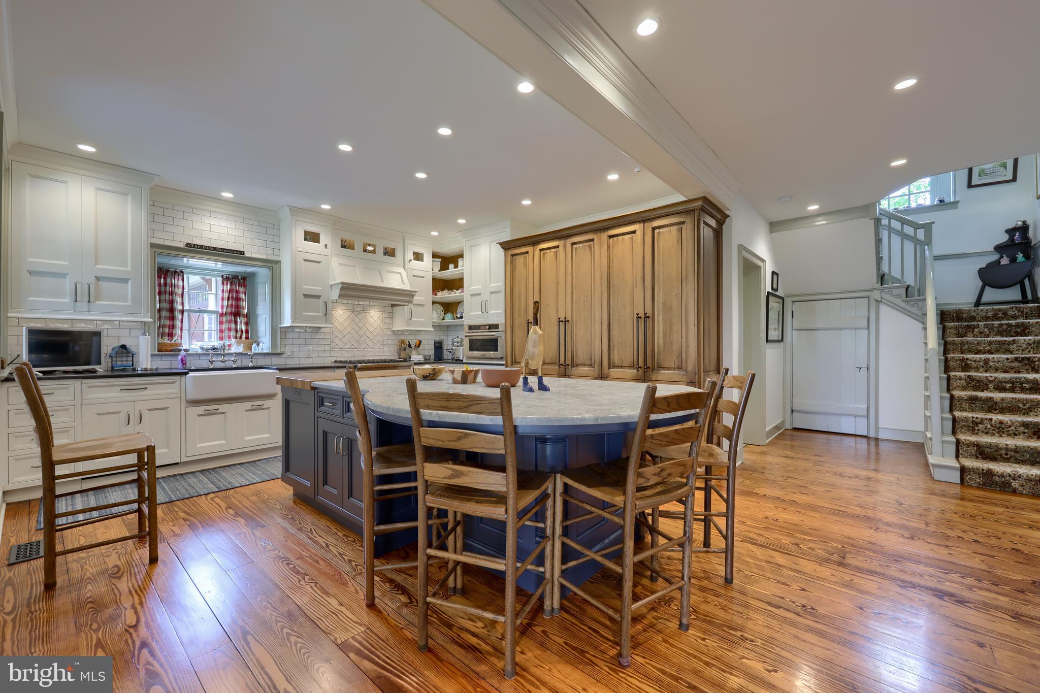 CAERNARVON TWP - Residential