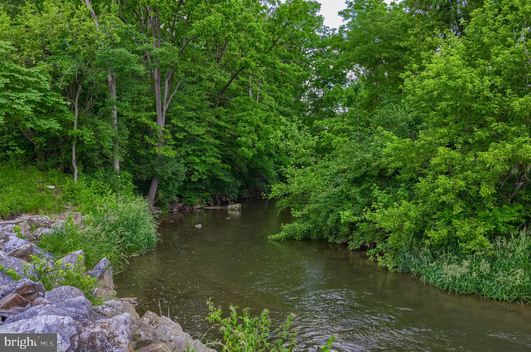 CAERNARVON TWP - Residential