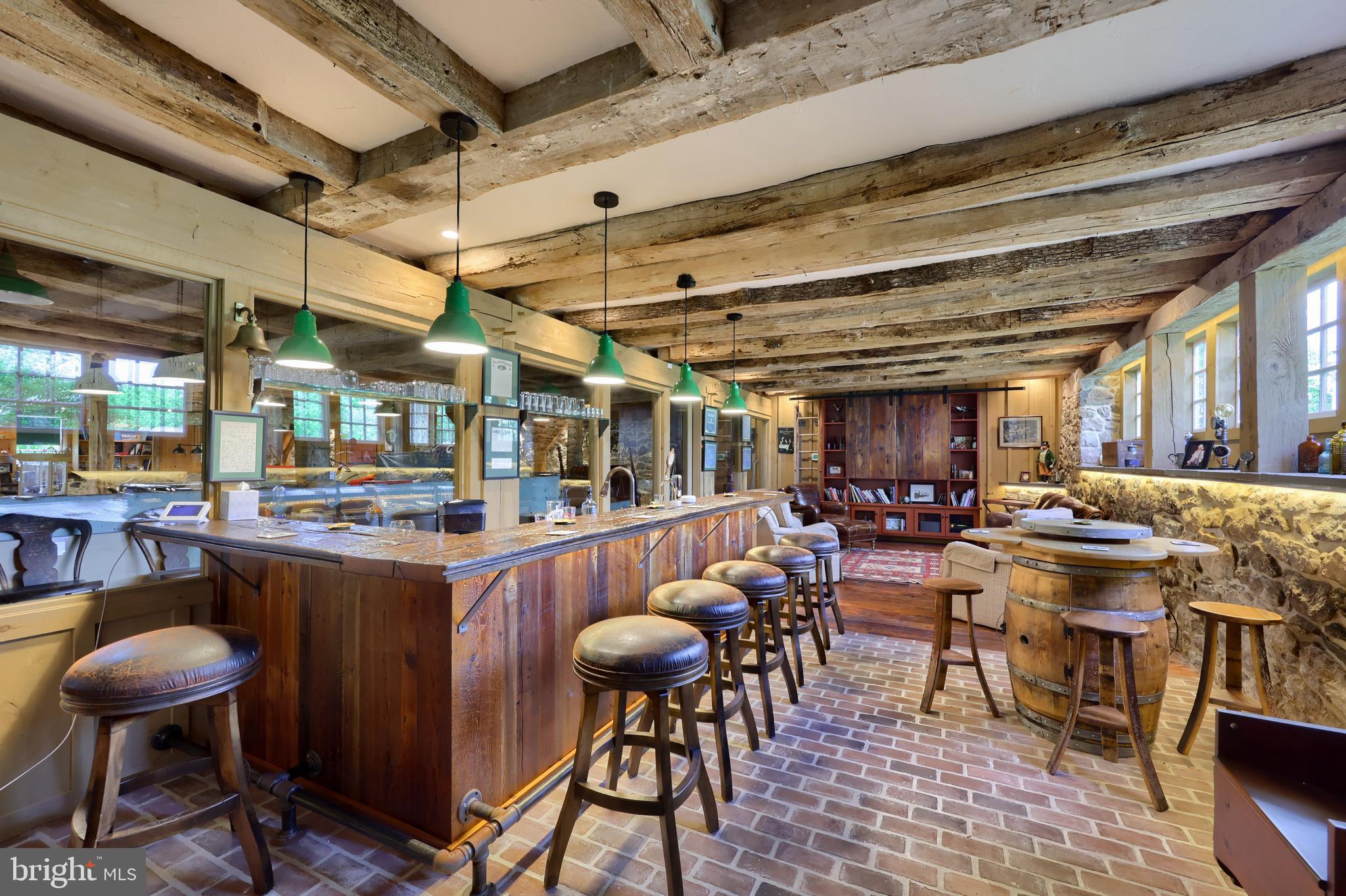 CAERNARVON TWP - Residential