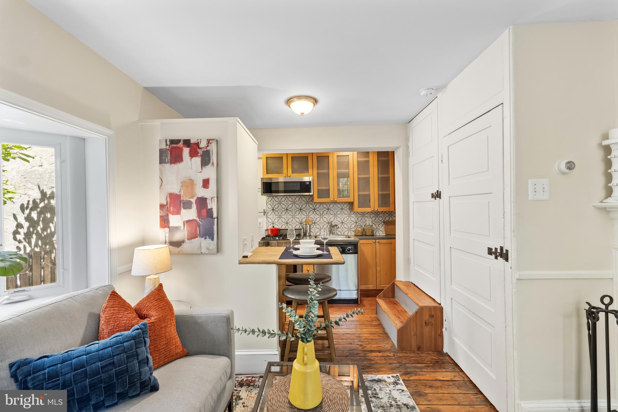 WASHINGTON SQ WEST - Residential