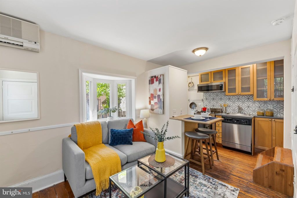 Photo of 1135 Waverly Street, PHILADELPHIA, PA 19147 (MLS # PAPH2611054)