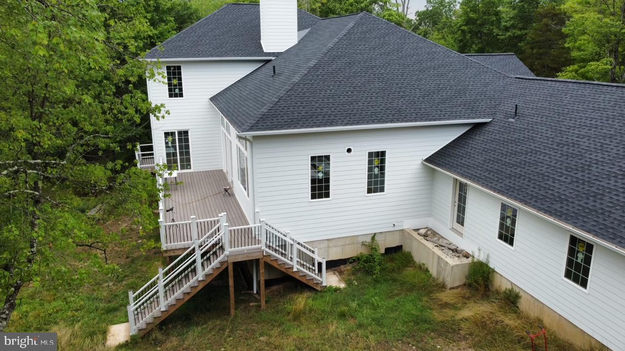 HAWK RIDGE - Residential