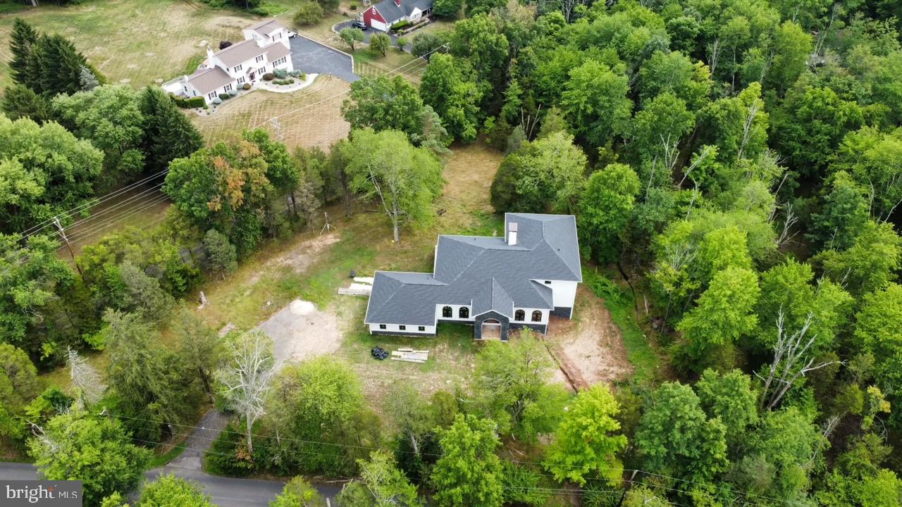 HAWK RIDGE - Residential