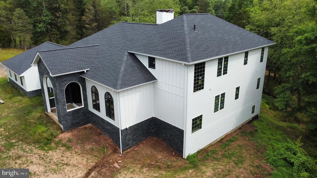 HAWK RIDGE - Residential