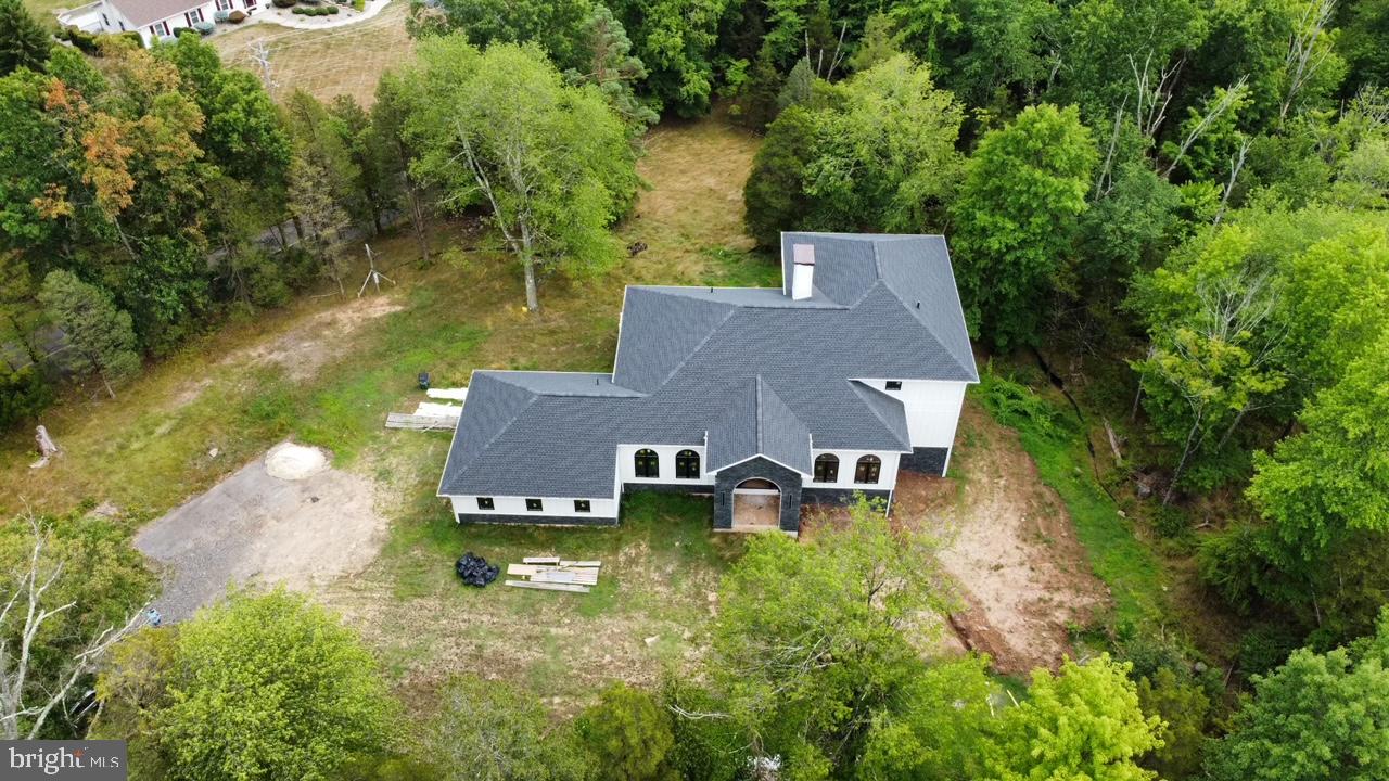 HAWK RIDGE - Residential