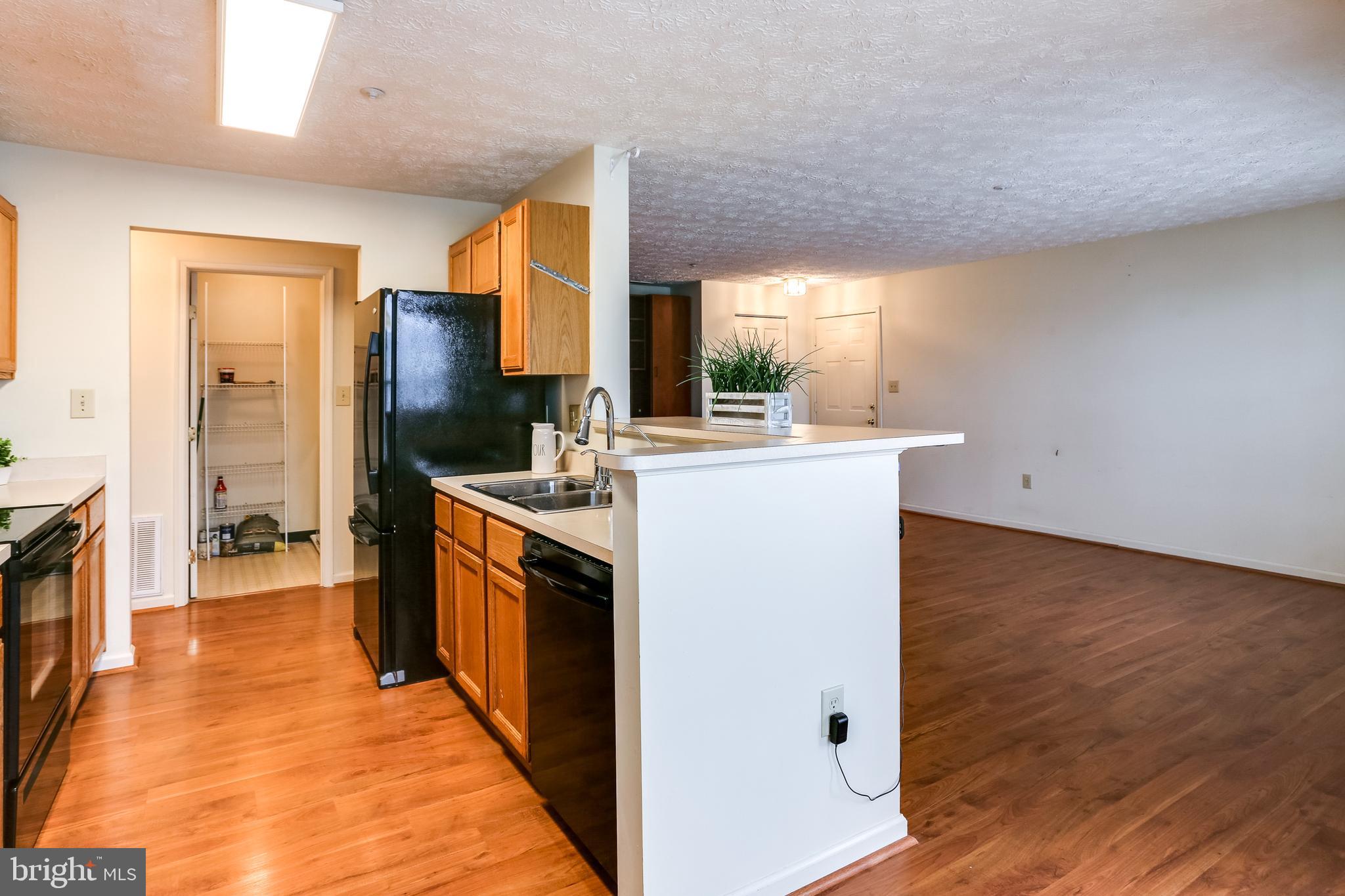 CHESTNUT GABLE - Residential