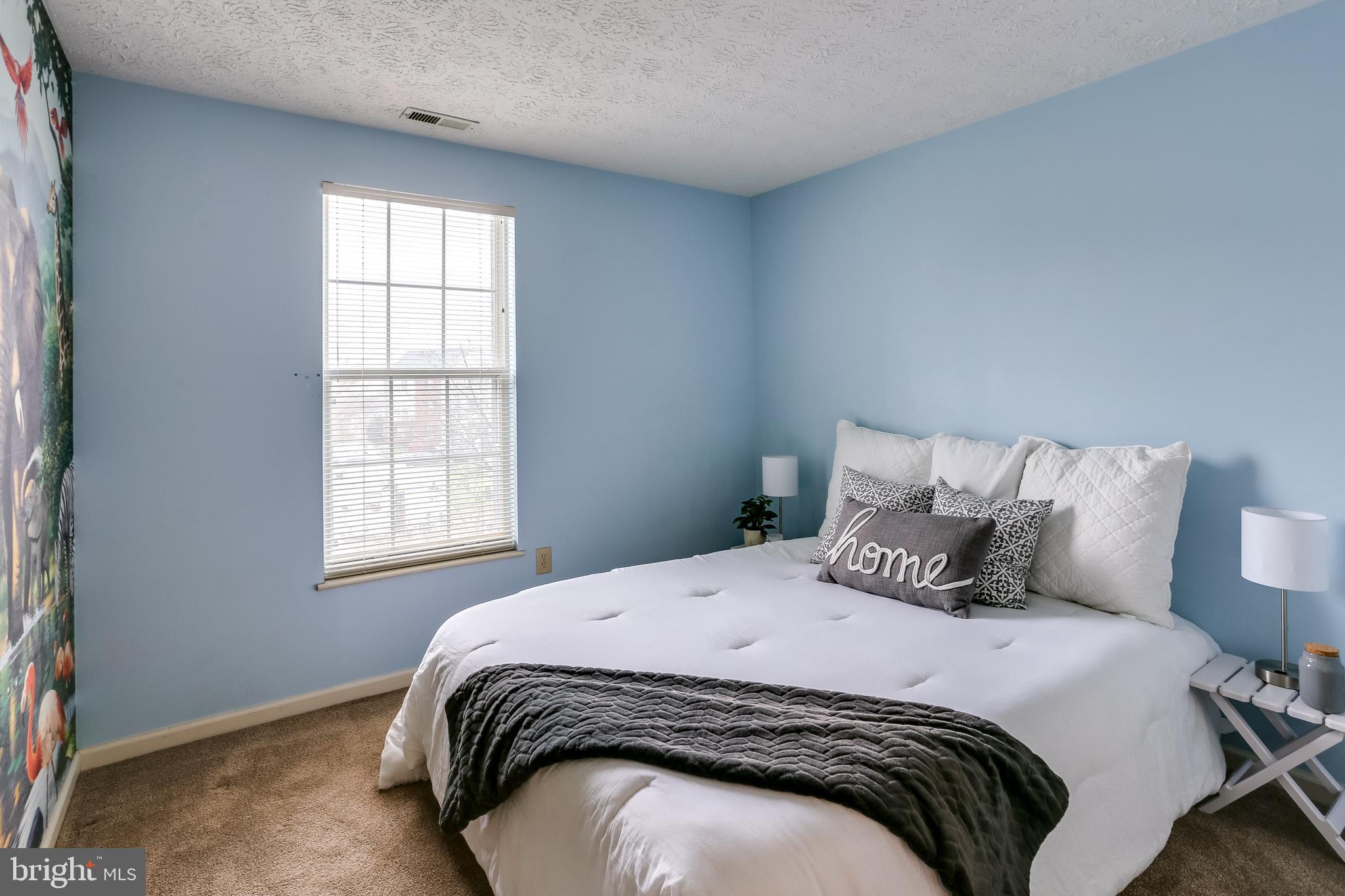 CHESTNUT GABLE - Residential