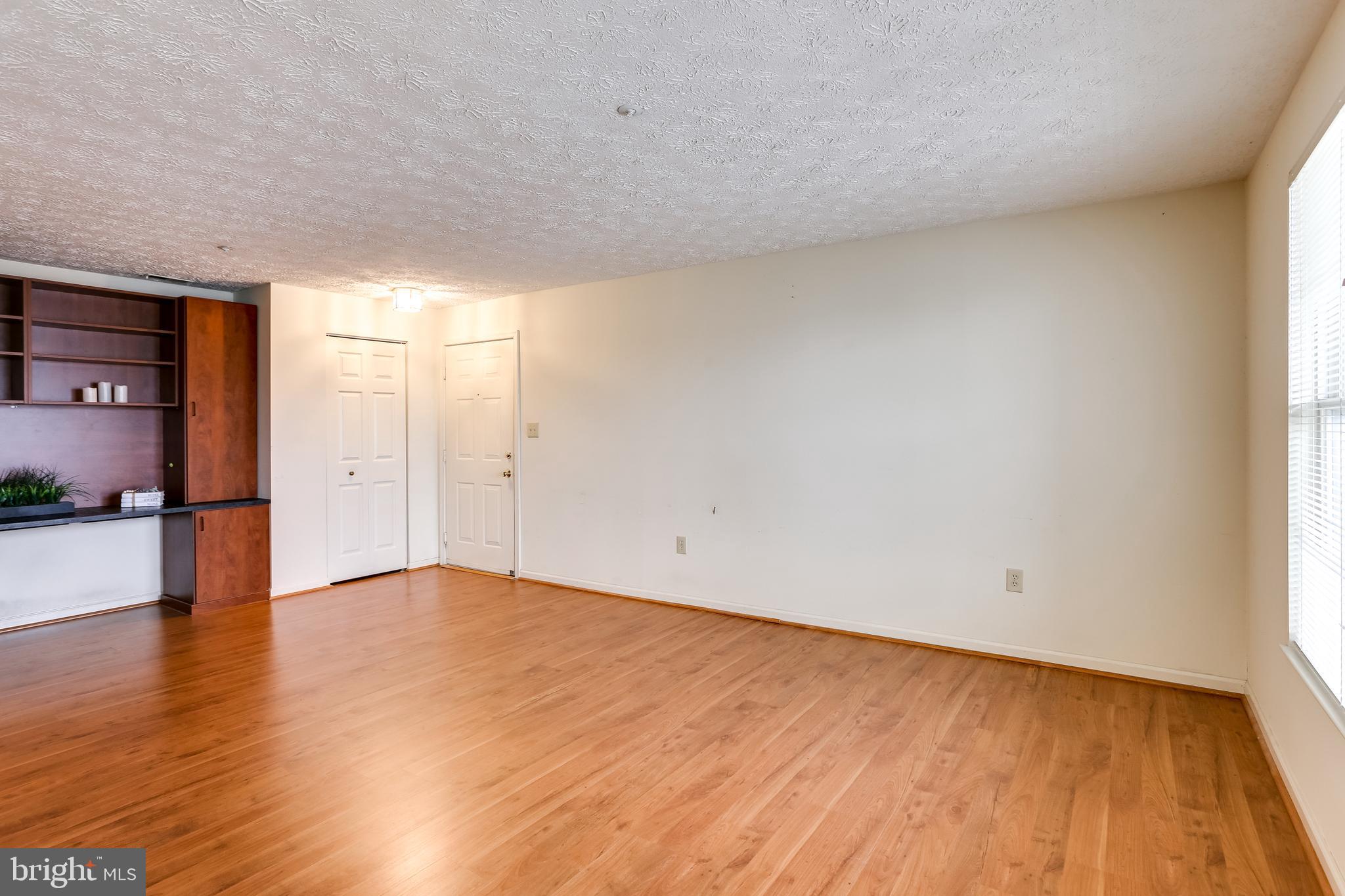 CHESTNUT GABLE - Residential