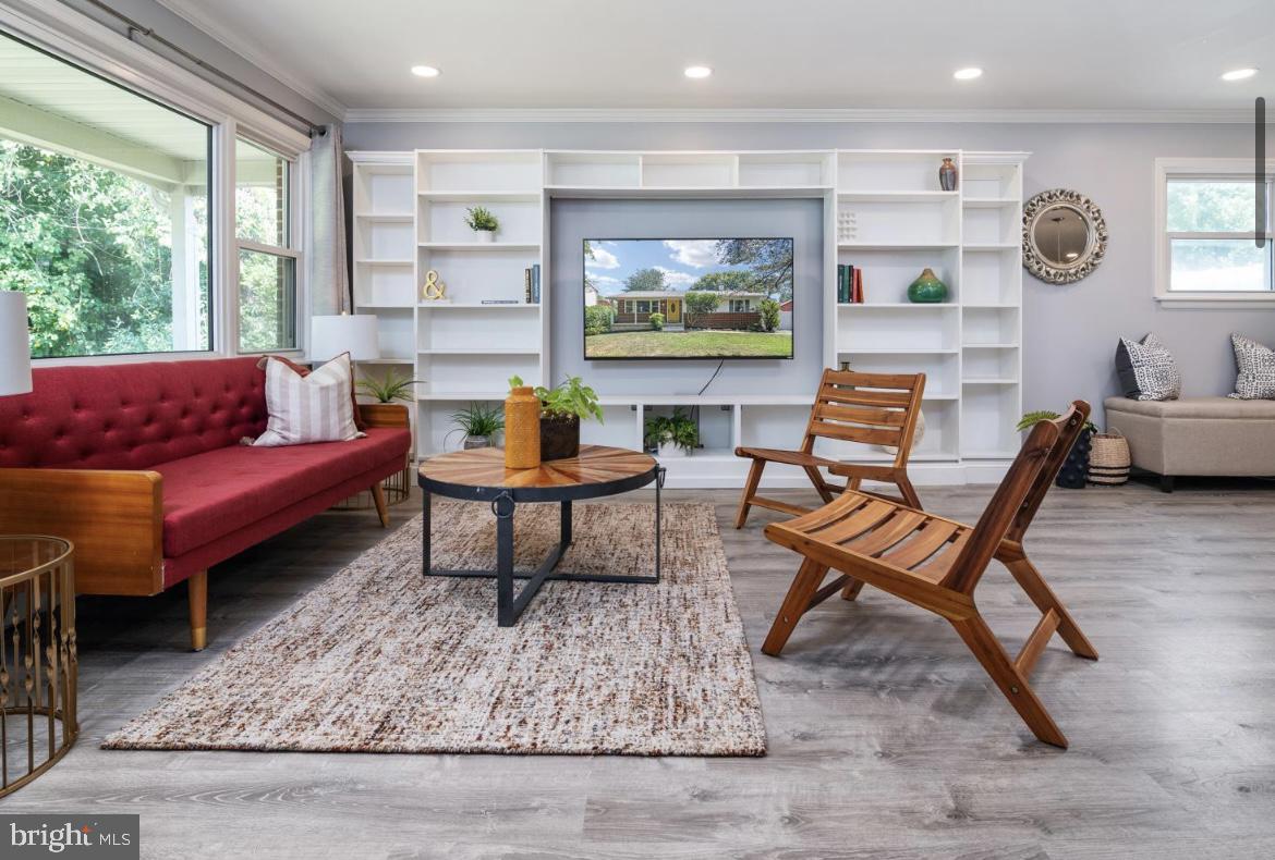 BEECHWOOD ON THE BURLEY - Residential Lease