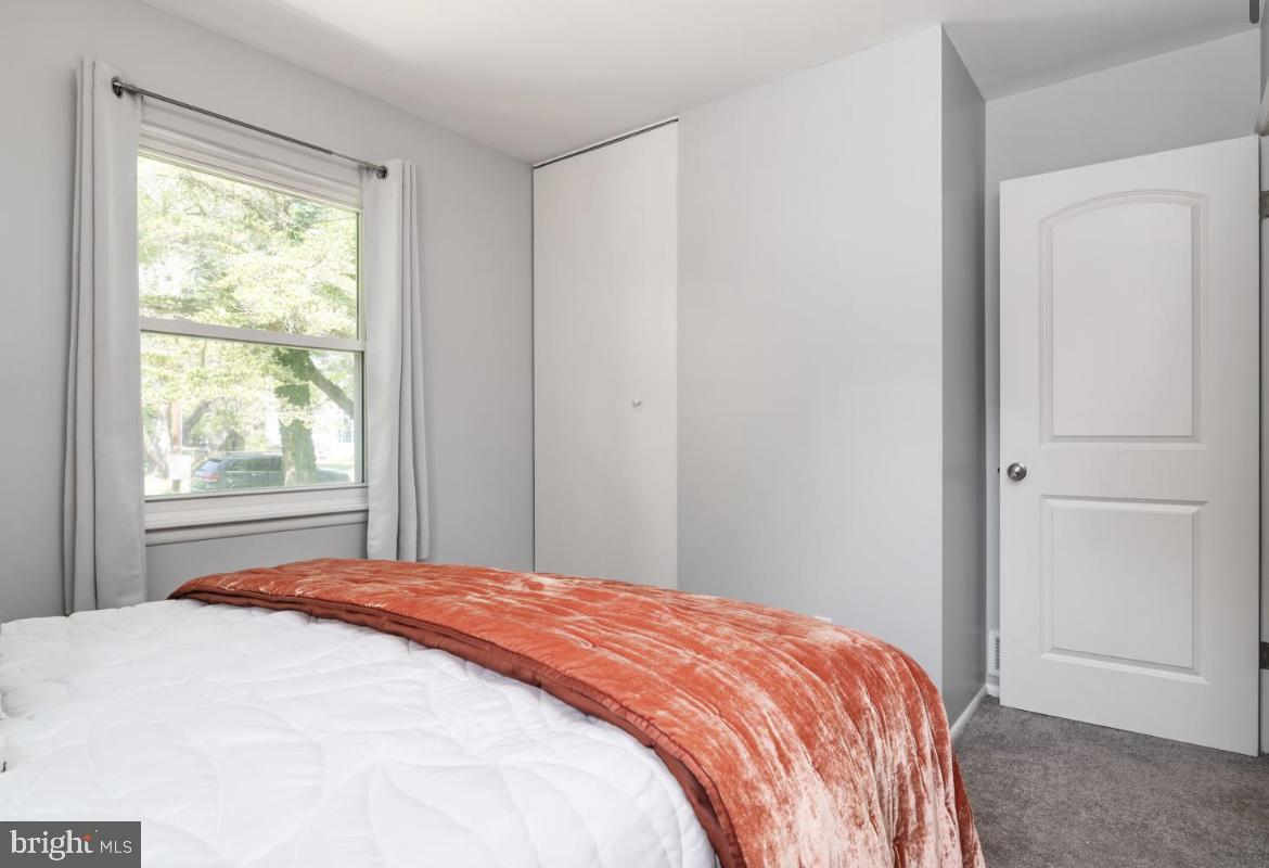 BEECHWOOD ON THE BURLEY - Residential Lease