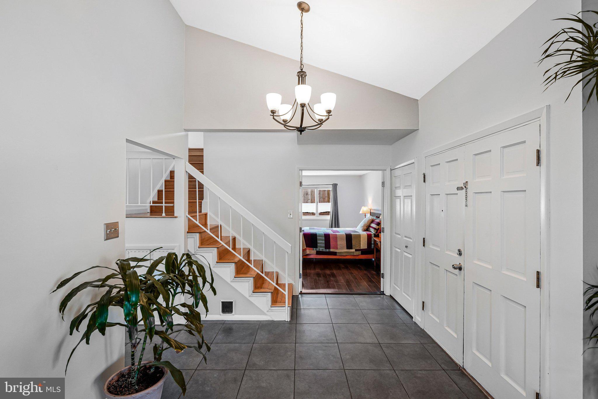 SUGARLAND RUN - Residential