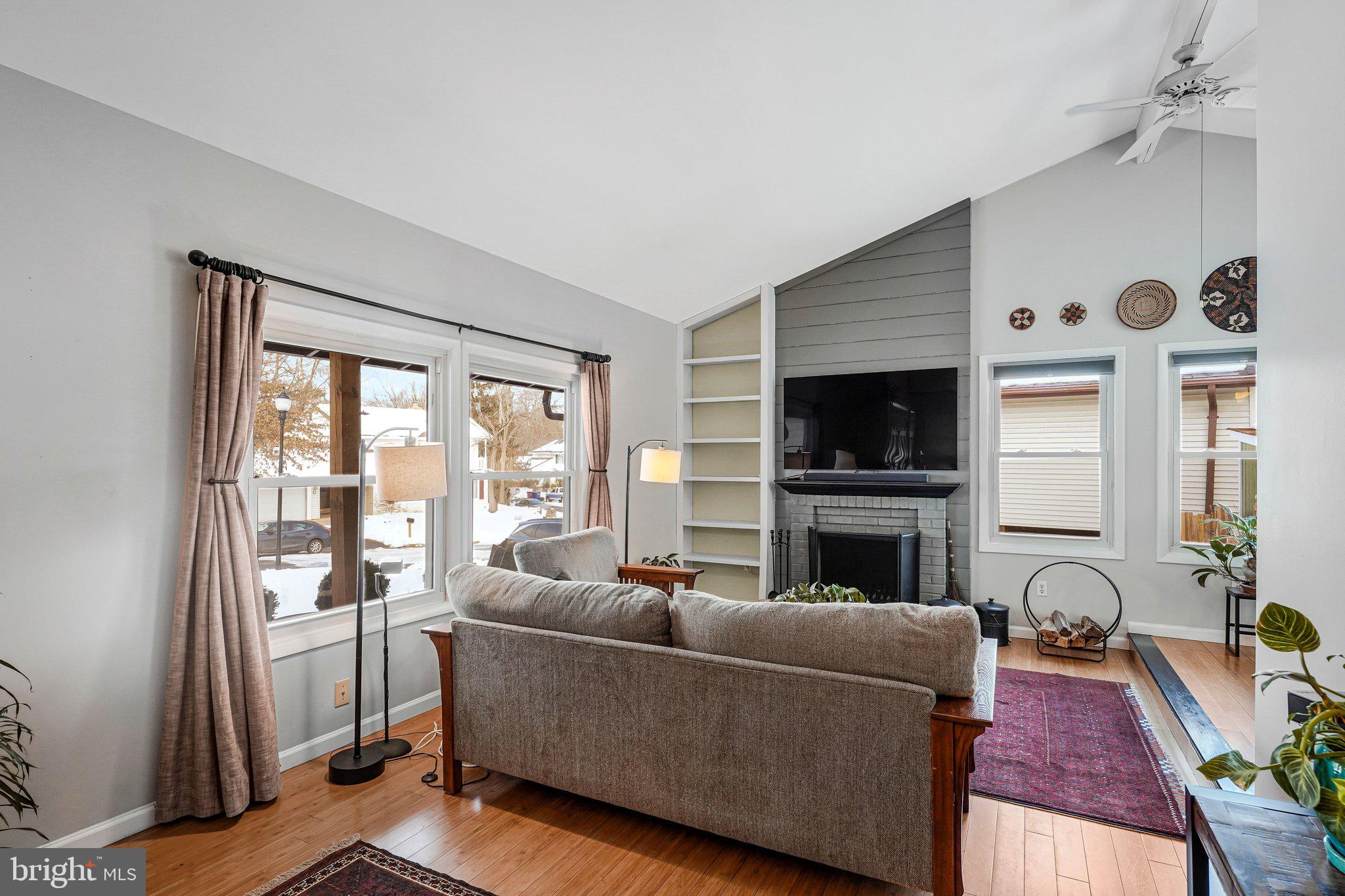 SUGARLAND RUN - Residential