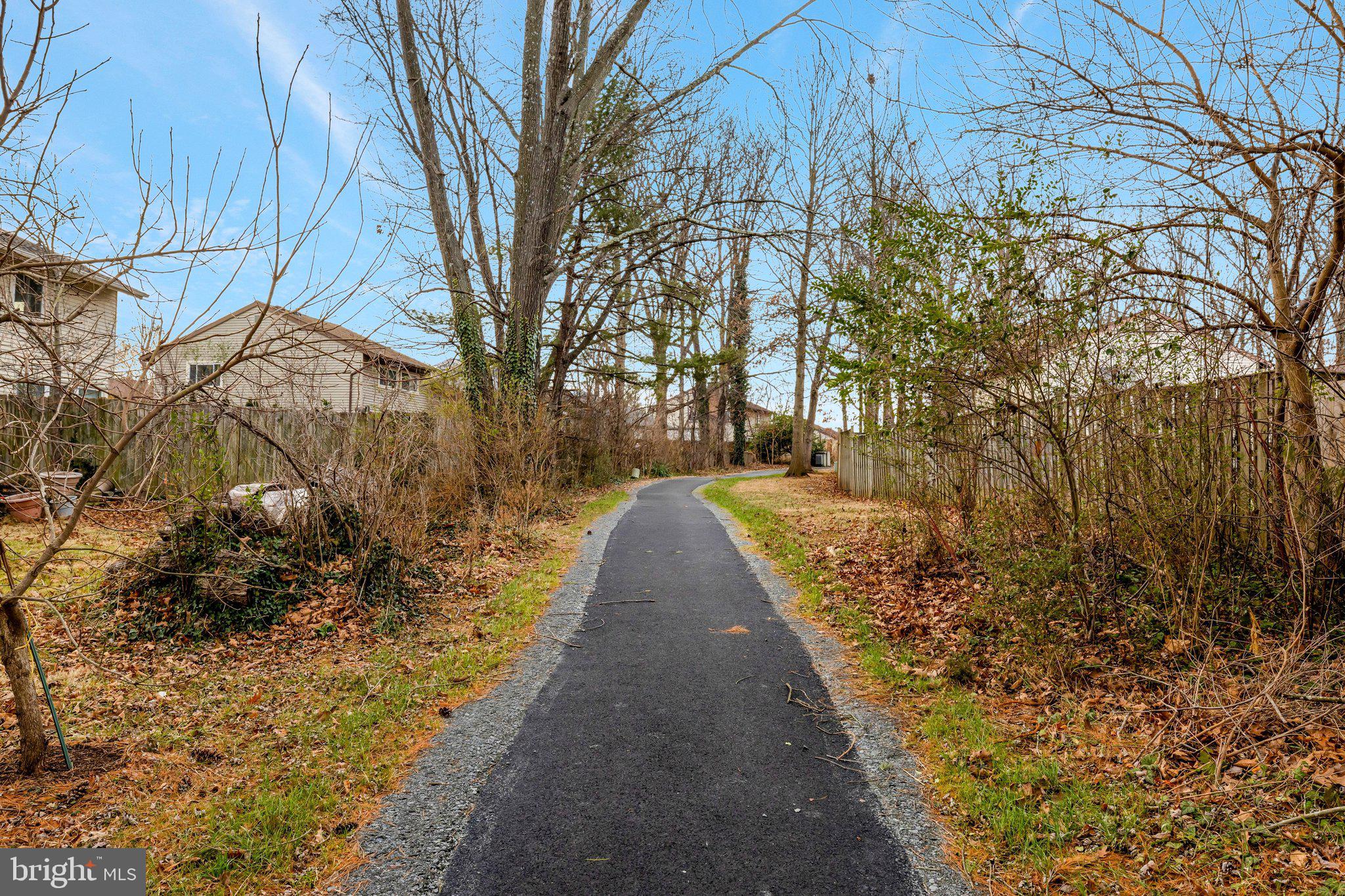 SUGARLAND RUN - Residential