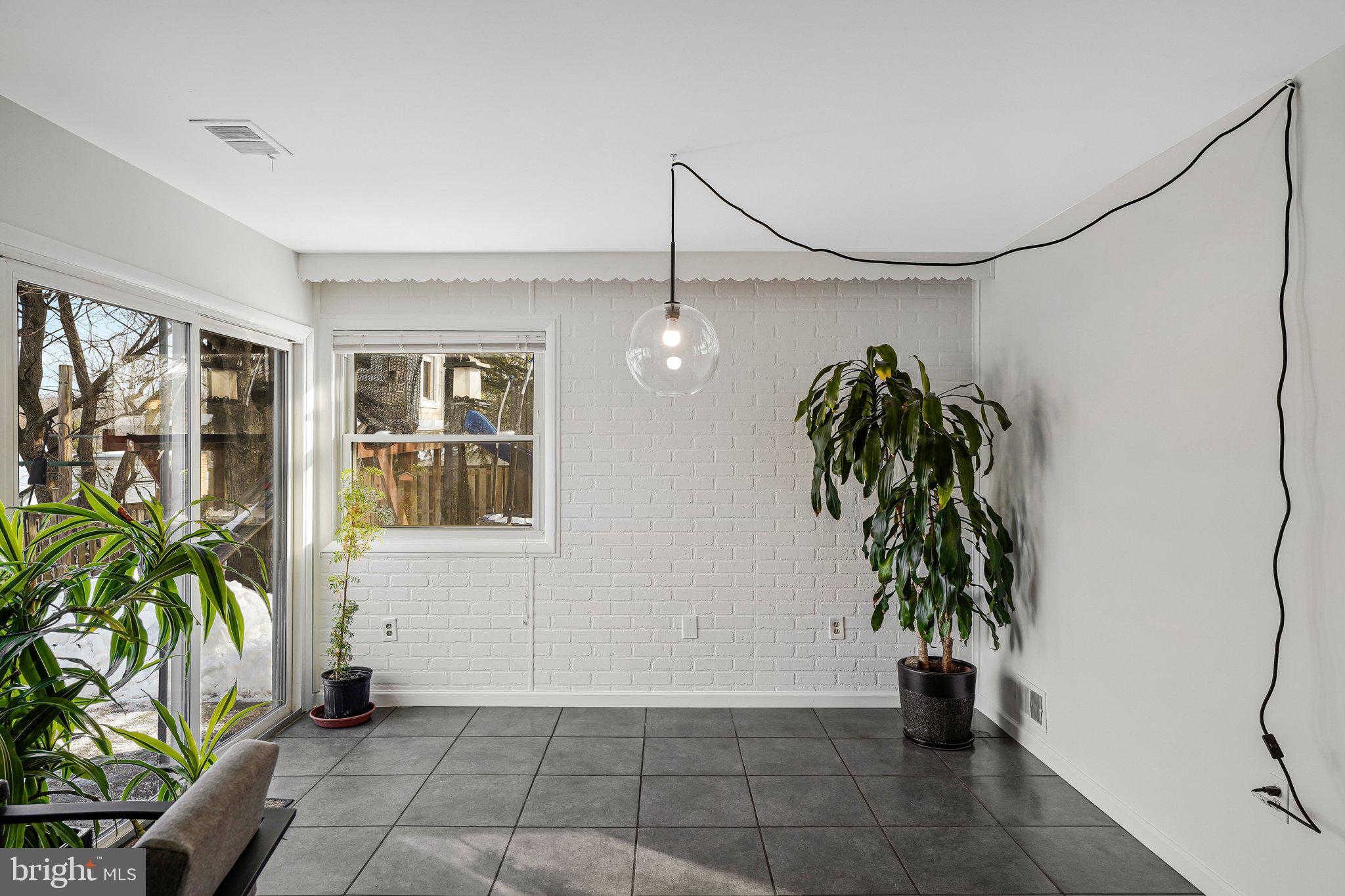 SUGARLAND RUN - Residential