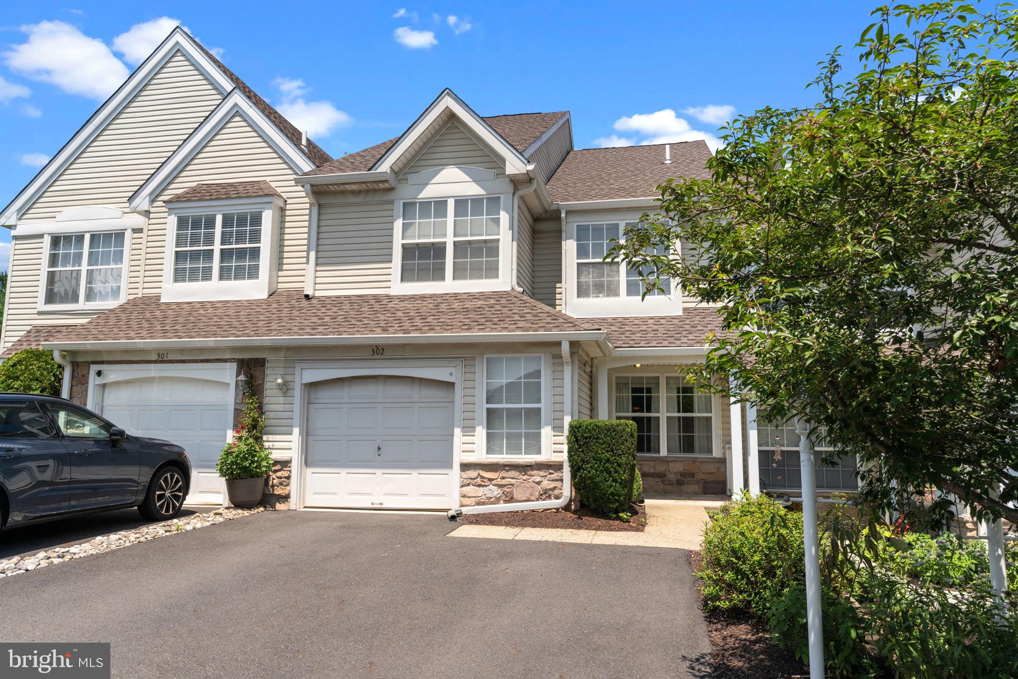 302 WESTON LANE 23