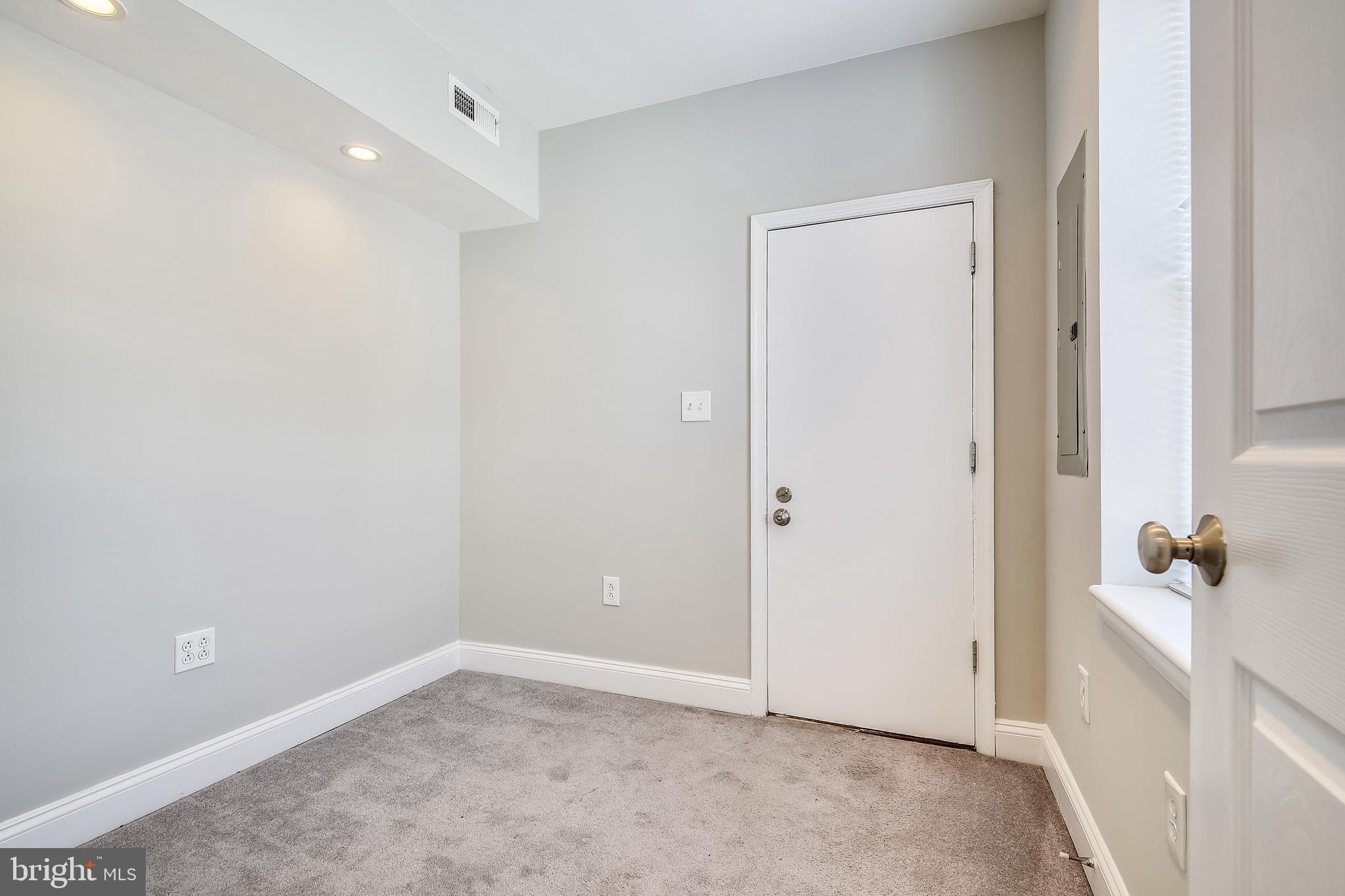 UPPER FELLS POINT - Residential