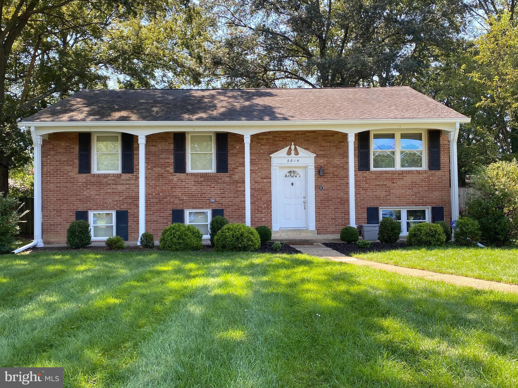 POTOMAC VALLEY - Residential Lease