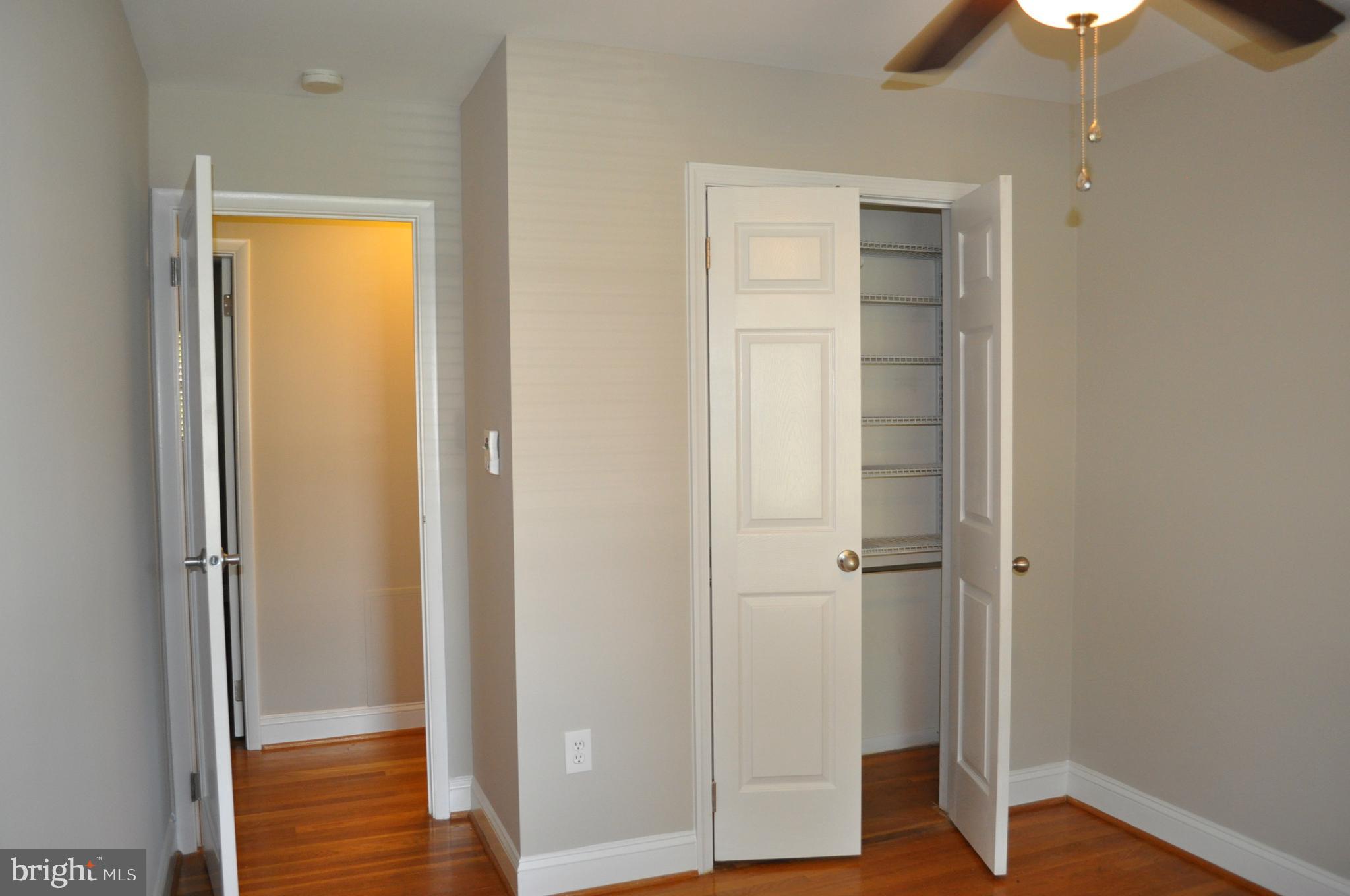 POTOMAC VALLEY - Residential Lease