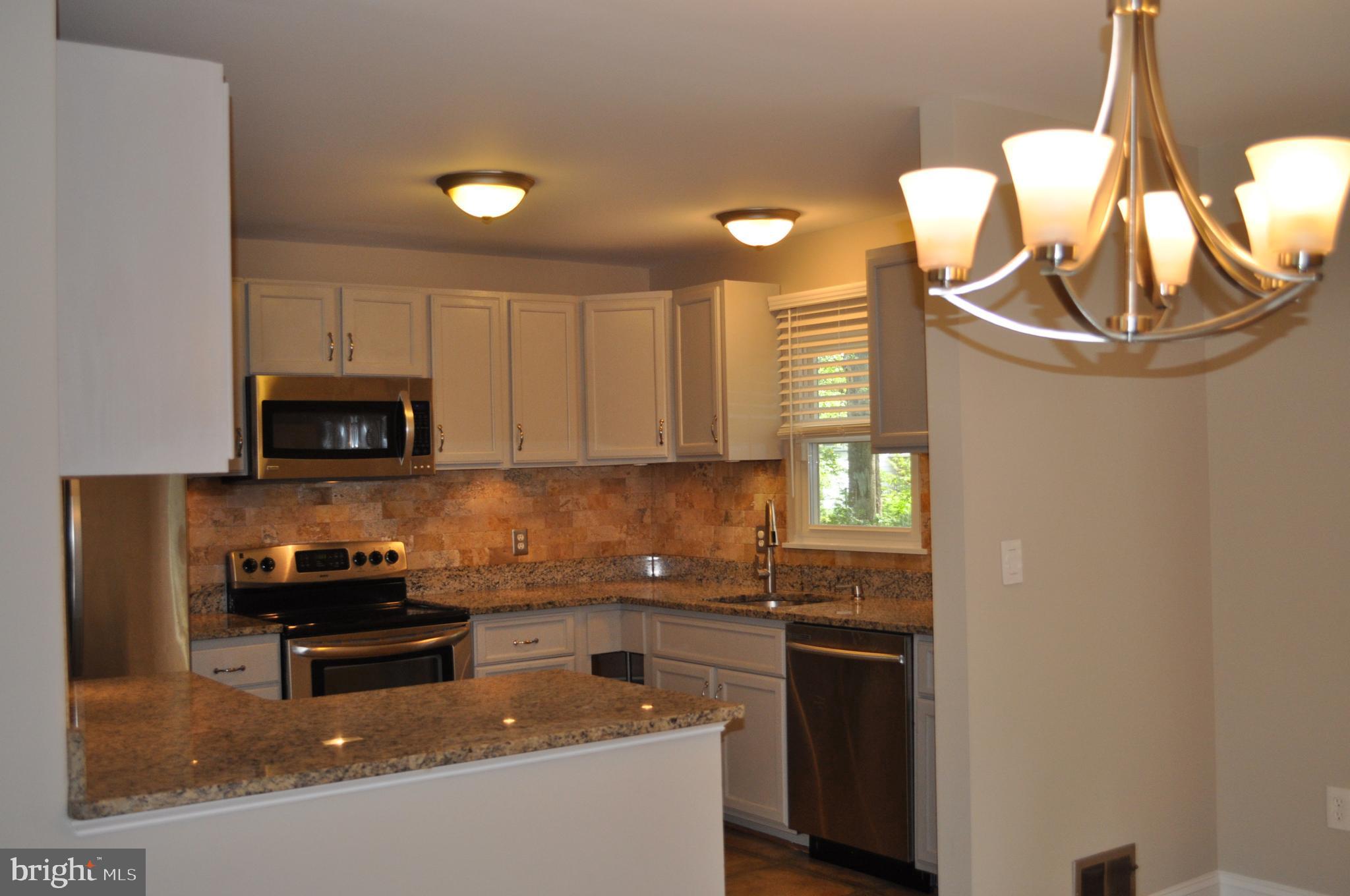 POTOMAC VALLEY - Residential Lease